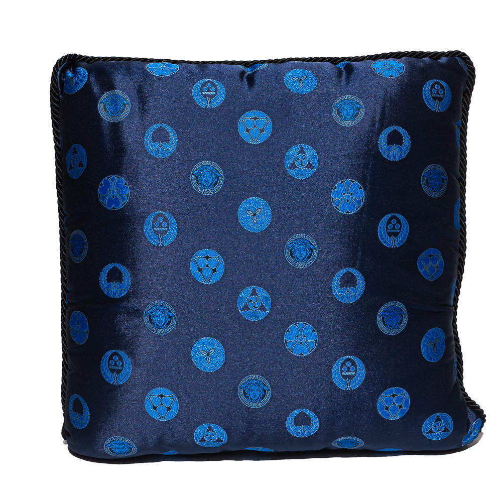 مملوكة مسبقًا Versace Medusa Blue & Red Cotton Cushion