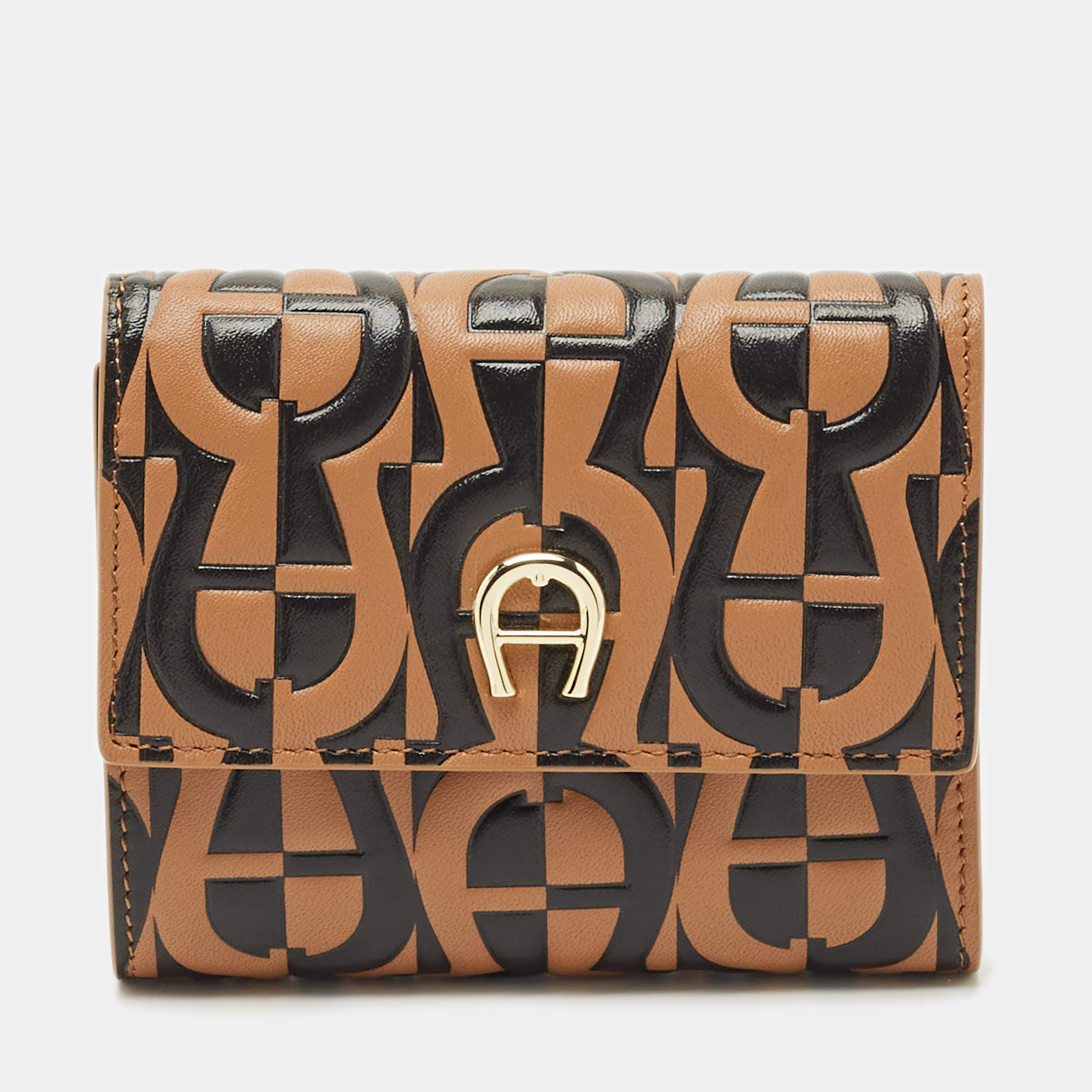 Pre Owned Aigner Black/Beige Monogram Embossed Leather Trifold Wallet