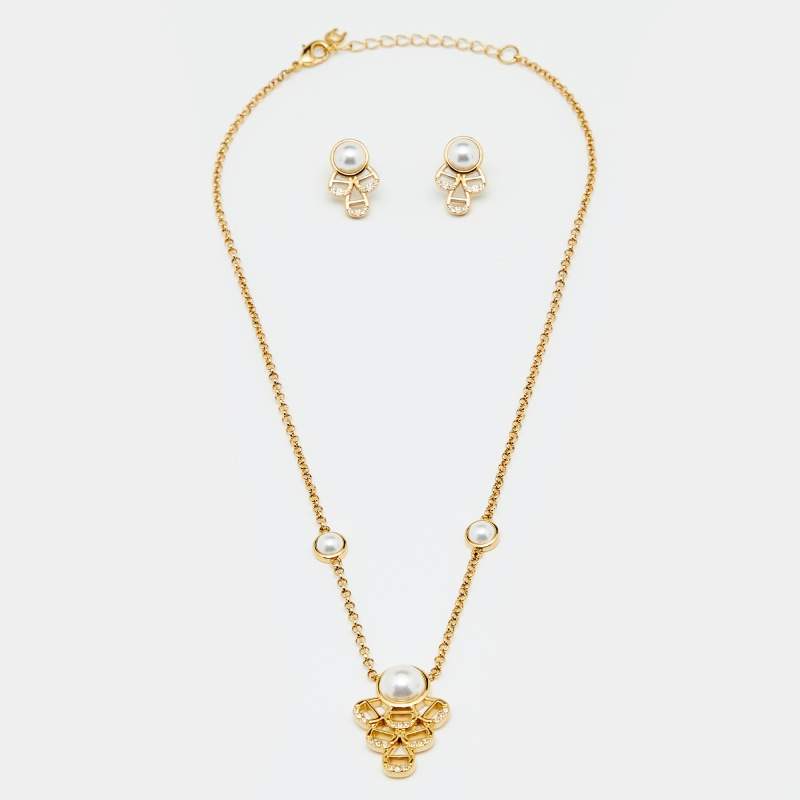 Pre Owned Aigner Crystal Faux Pearl Gold Tone Earrings & Pendant Chain Set