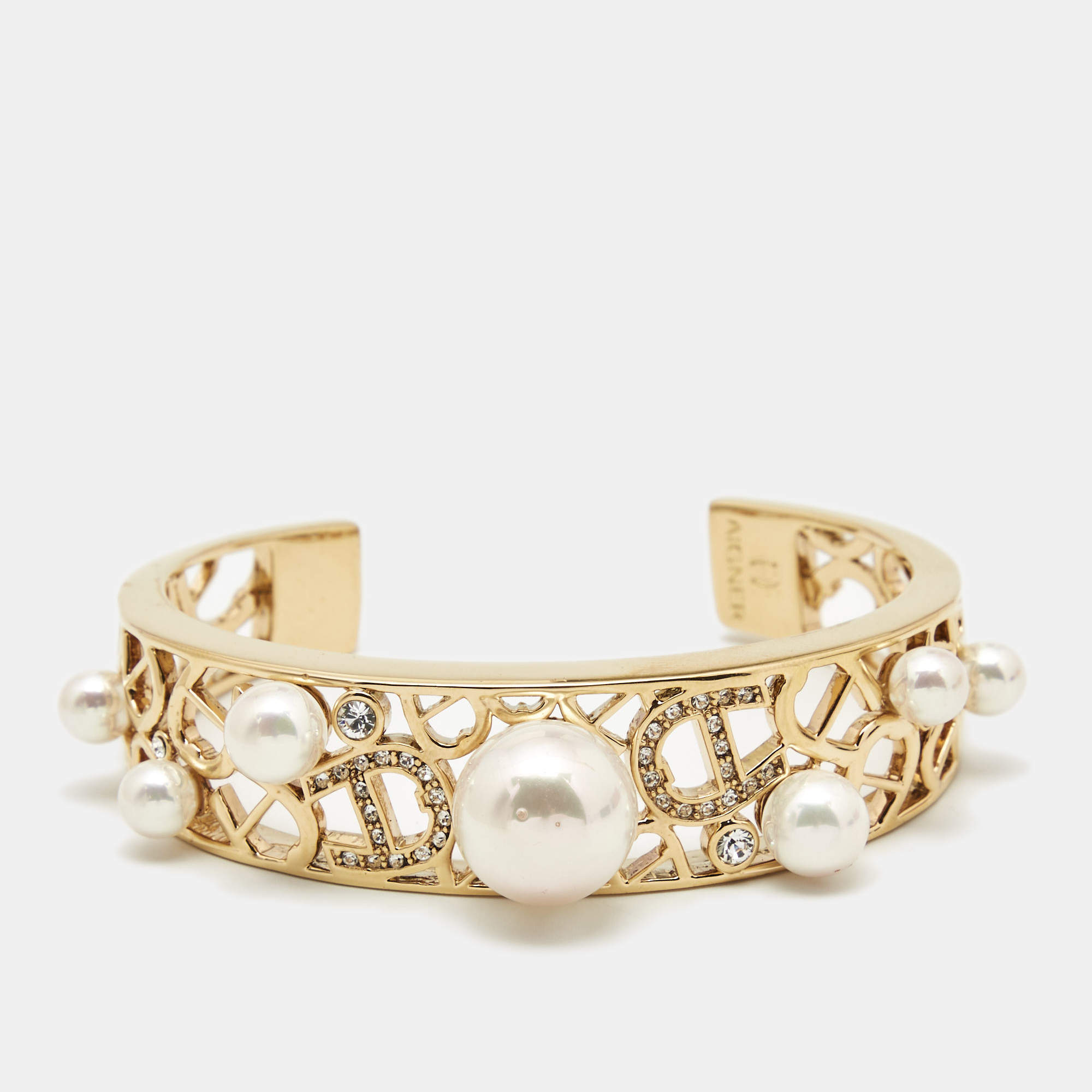 Pre Owned Aigner Faux Pearl Crystal Gold Tone Open Cuff Bracelet