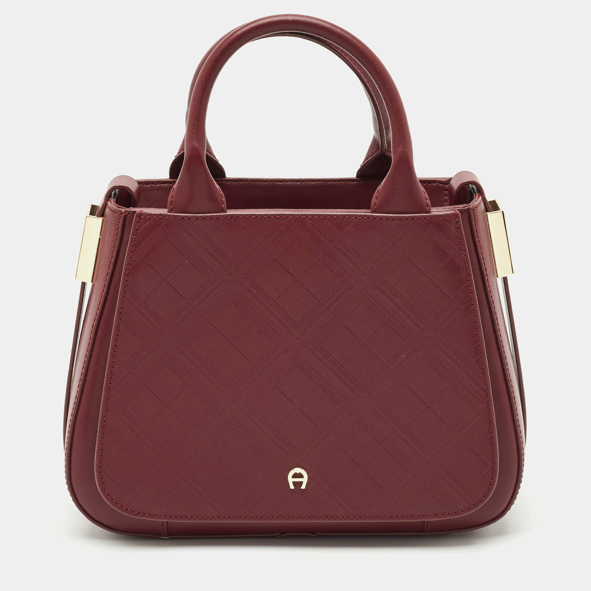 Pre Owned Aigner Burgundy Quilted Embossed Leather Top Handle Bag