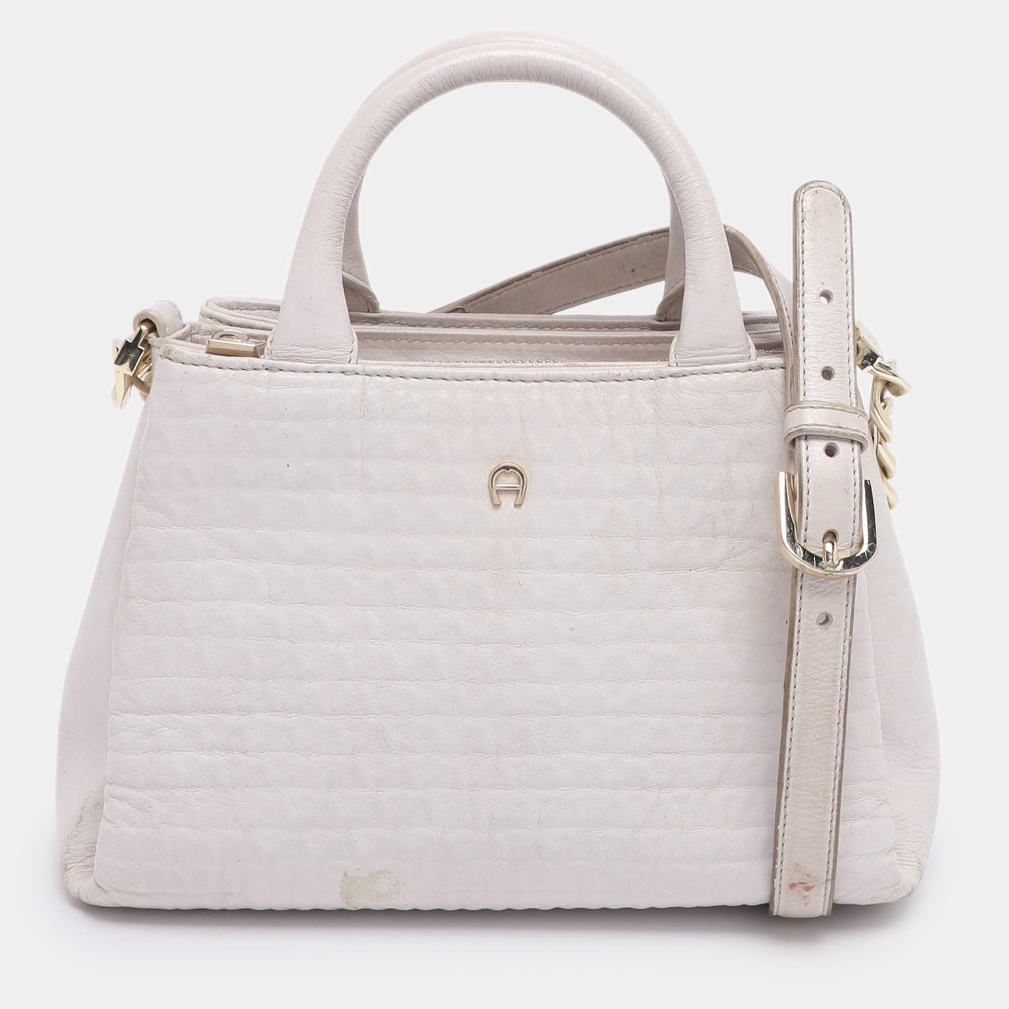 Pre Owned Aigner Off-White Leather Olivia Tote