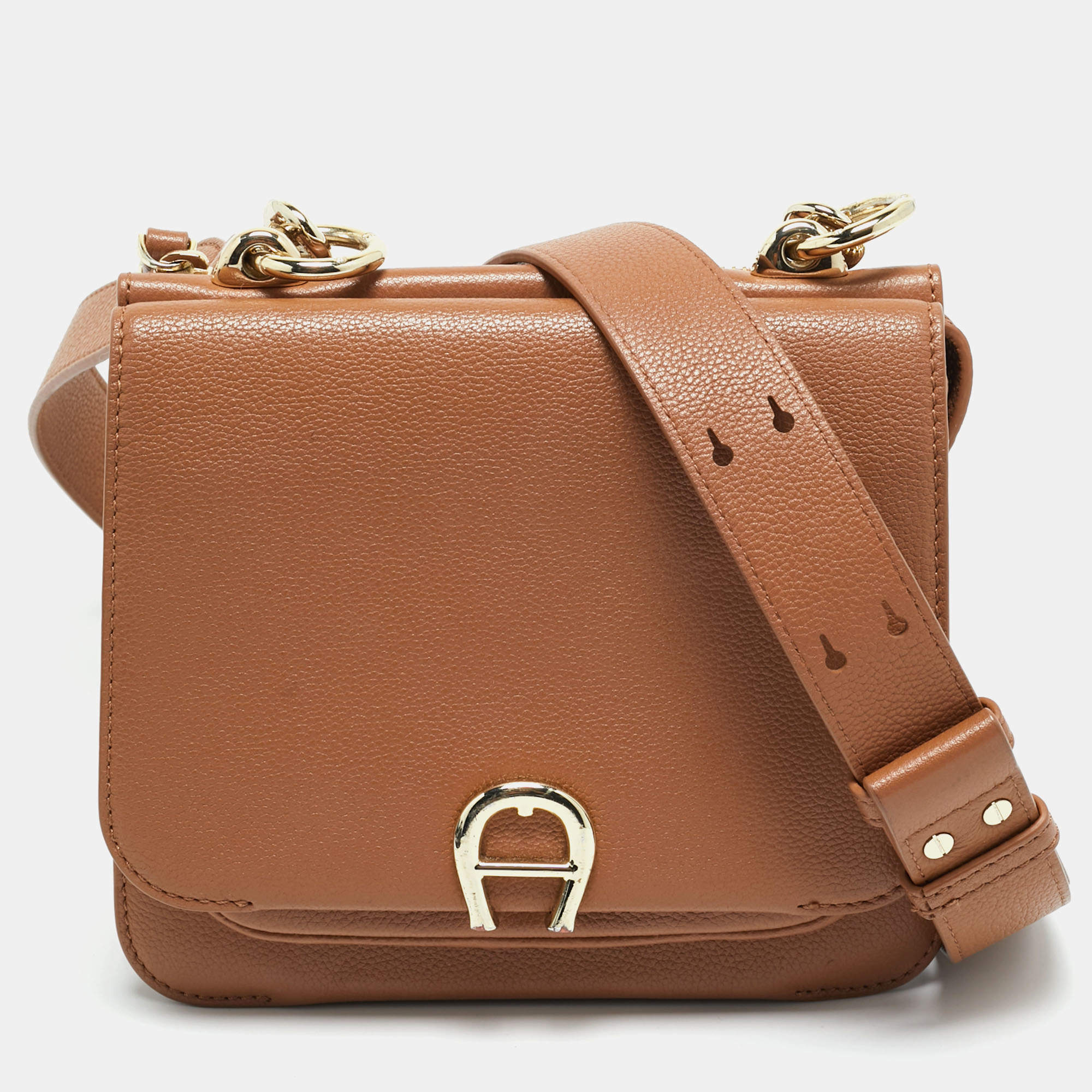 Pre Owned Aigner Brown Leather Ariana S Crossbody Bag