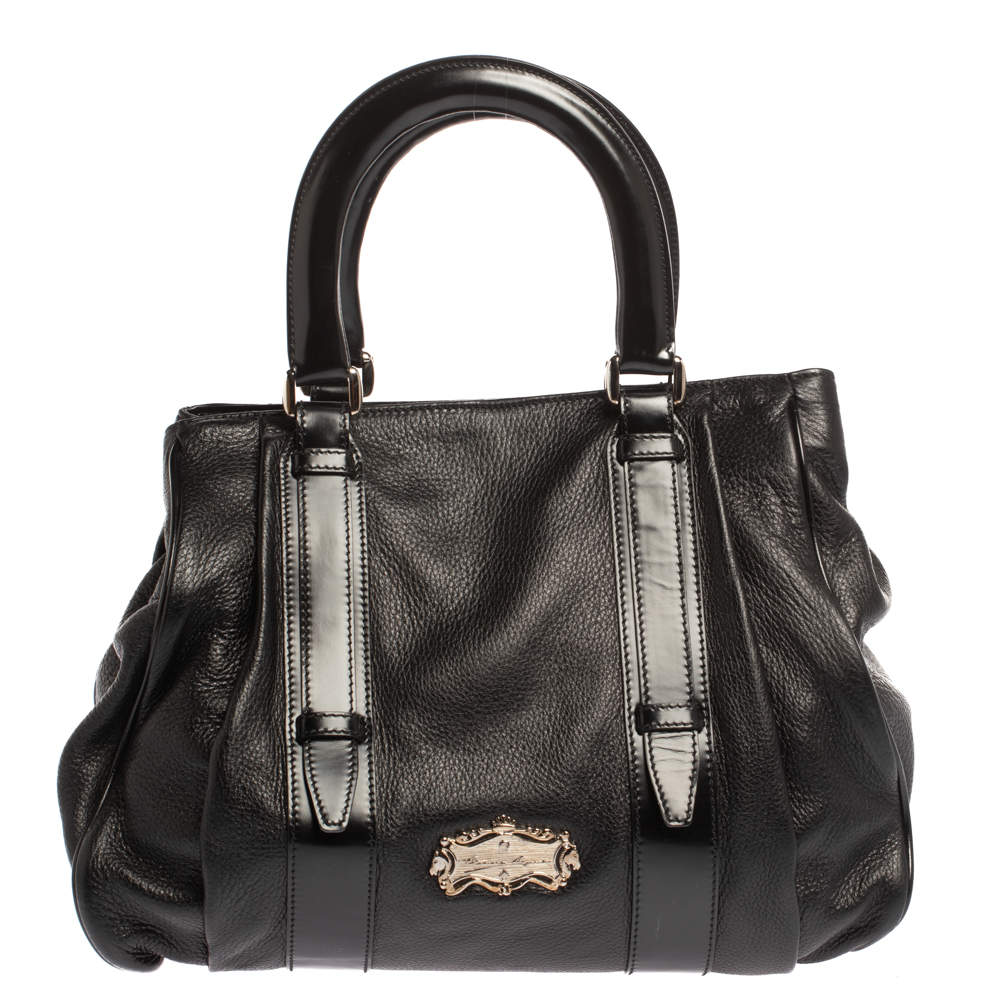 Pre Owned Aigner Black Leather Metal Plaque Tote
