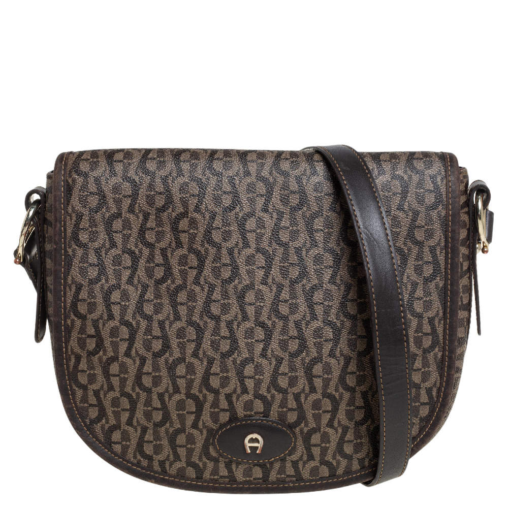 Pre Owned حقيبة كروس أيغنر قلاب كانفاس بالشعار بني 