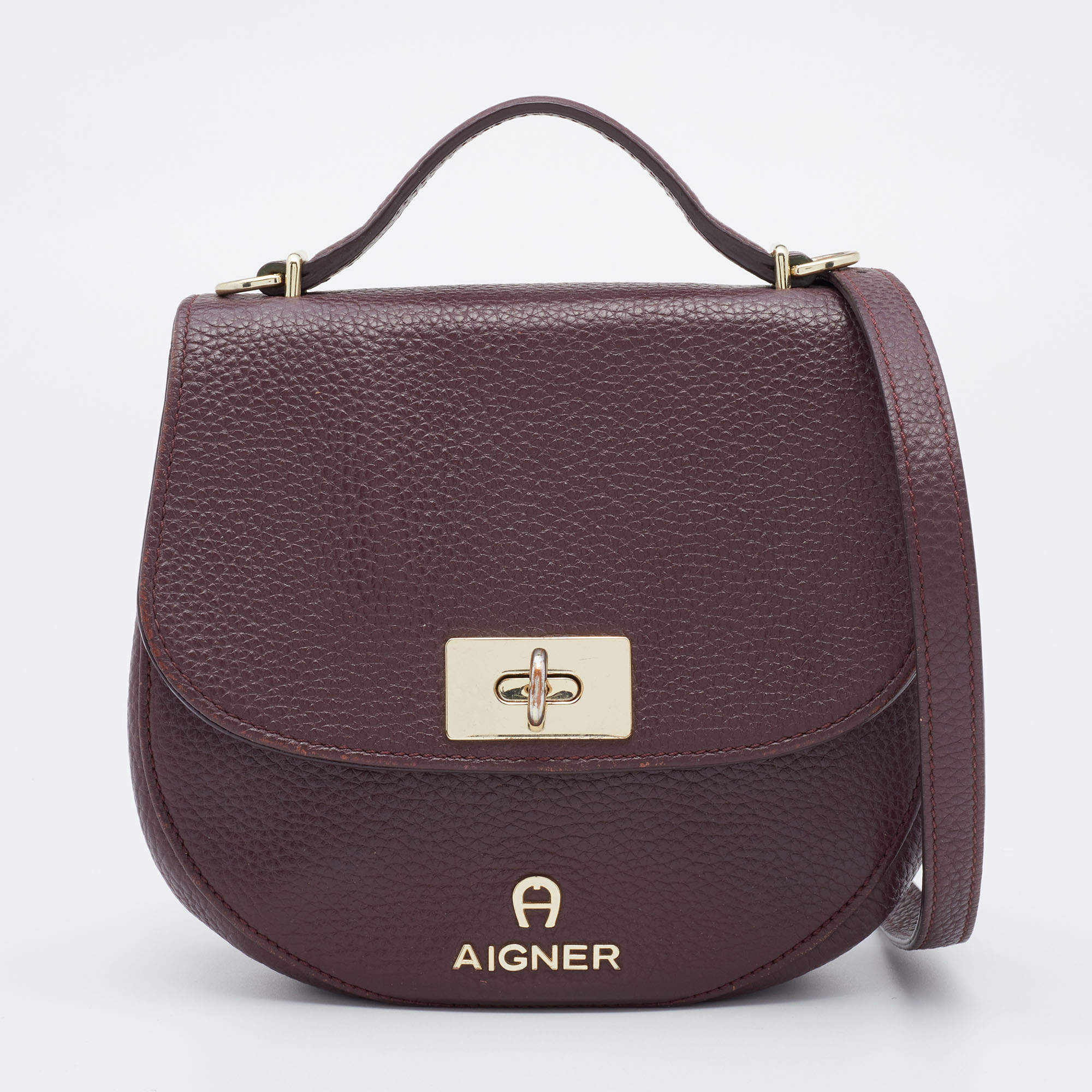 Pre Owned Aigner Burgundy Leather Turnlock Flap Crossbody Bag