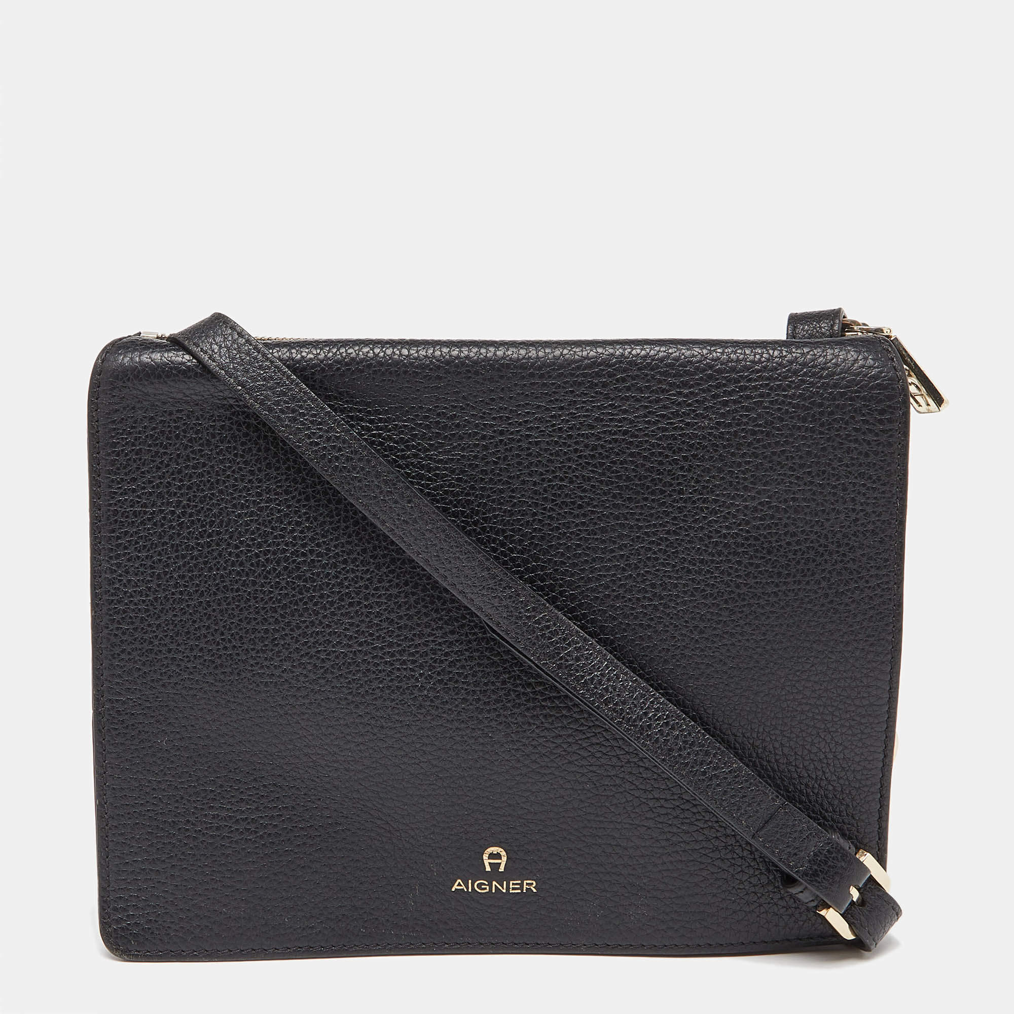 Pre Owned Aigner Black Leather Flap Crossbody Bag