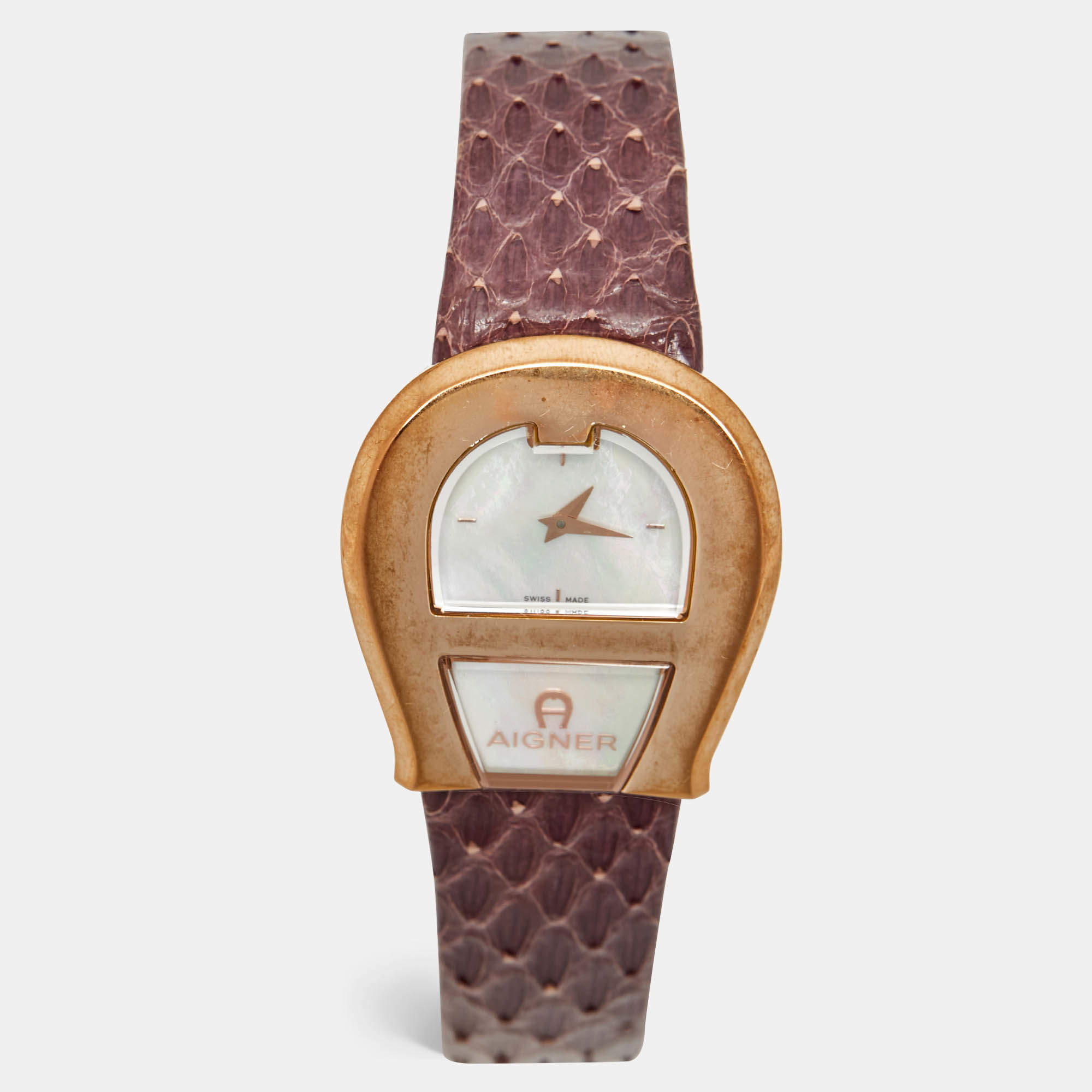 Pre Owned Aigner Mother of Pearl Rose Gold Plated Stainless Steel Leather Venezia A39200 Women's Wristwatch 36 mm