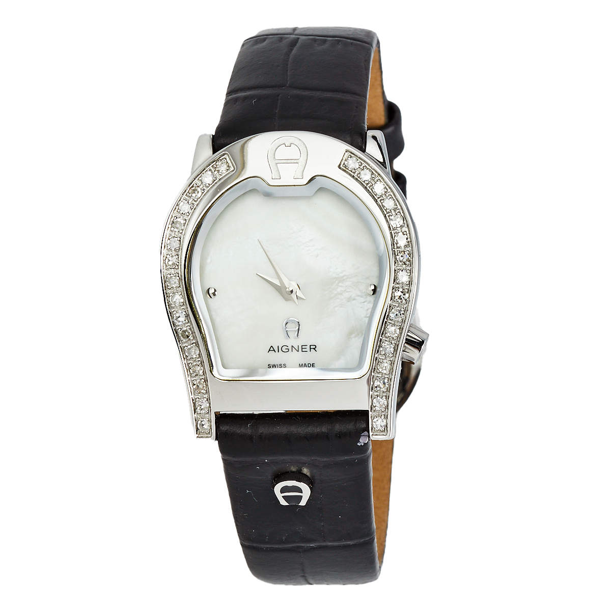 Pre Owned Aigner Mother of Pearl Stainless Steel Diamond Leather Verona A01200 Women's Wristwatch 25 mm