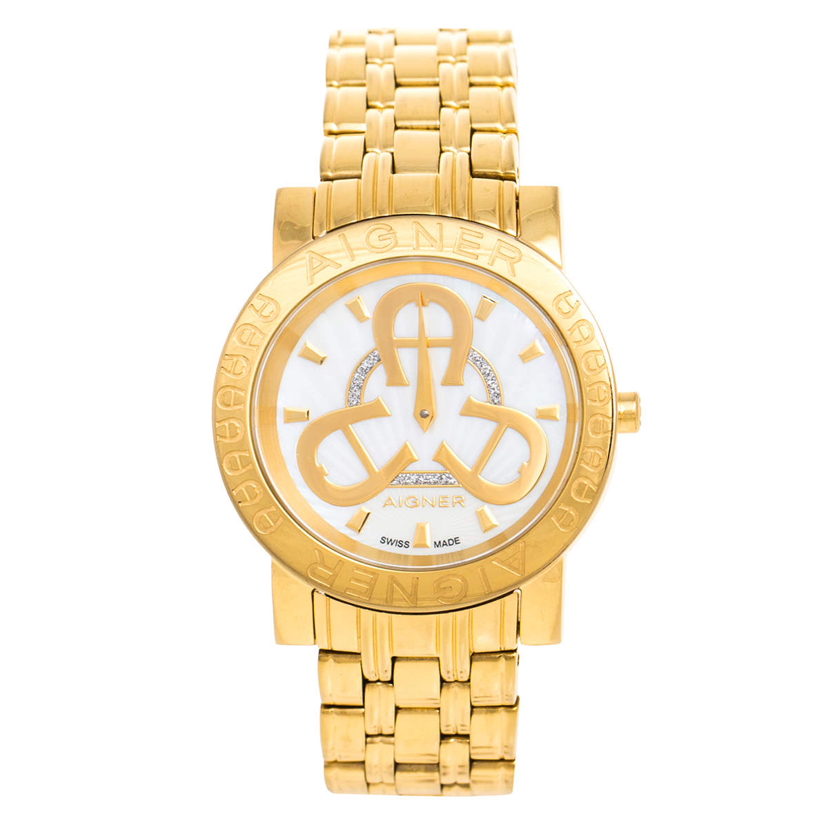 Pre Owned Aigner Mother of Pearl Gold Plated Stainless Steel Cortina A26300 Women's Wristwatch 36 mm