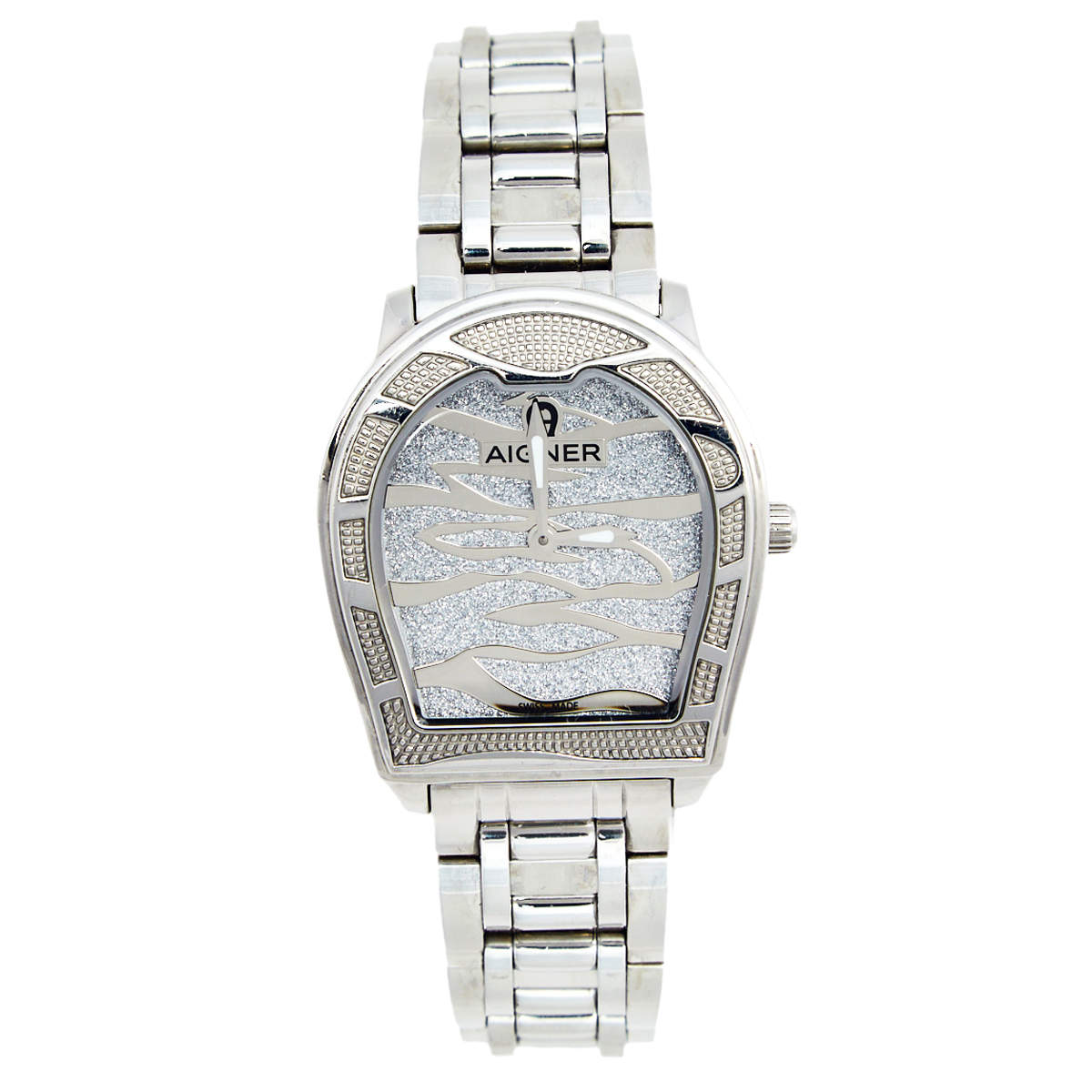 Pre Owned Aigner Silver Stainless Steel Verona A48100 Women's Wristwatch 33 mm