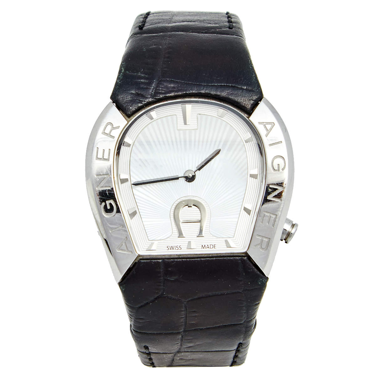 Pre Owned Aigner Mother of Pearl Stainless Steel Leather Cremona A40200 Women's Wristwatch 36 mm