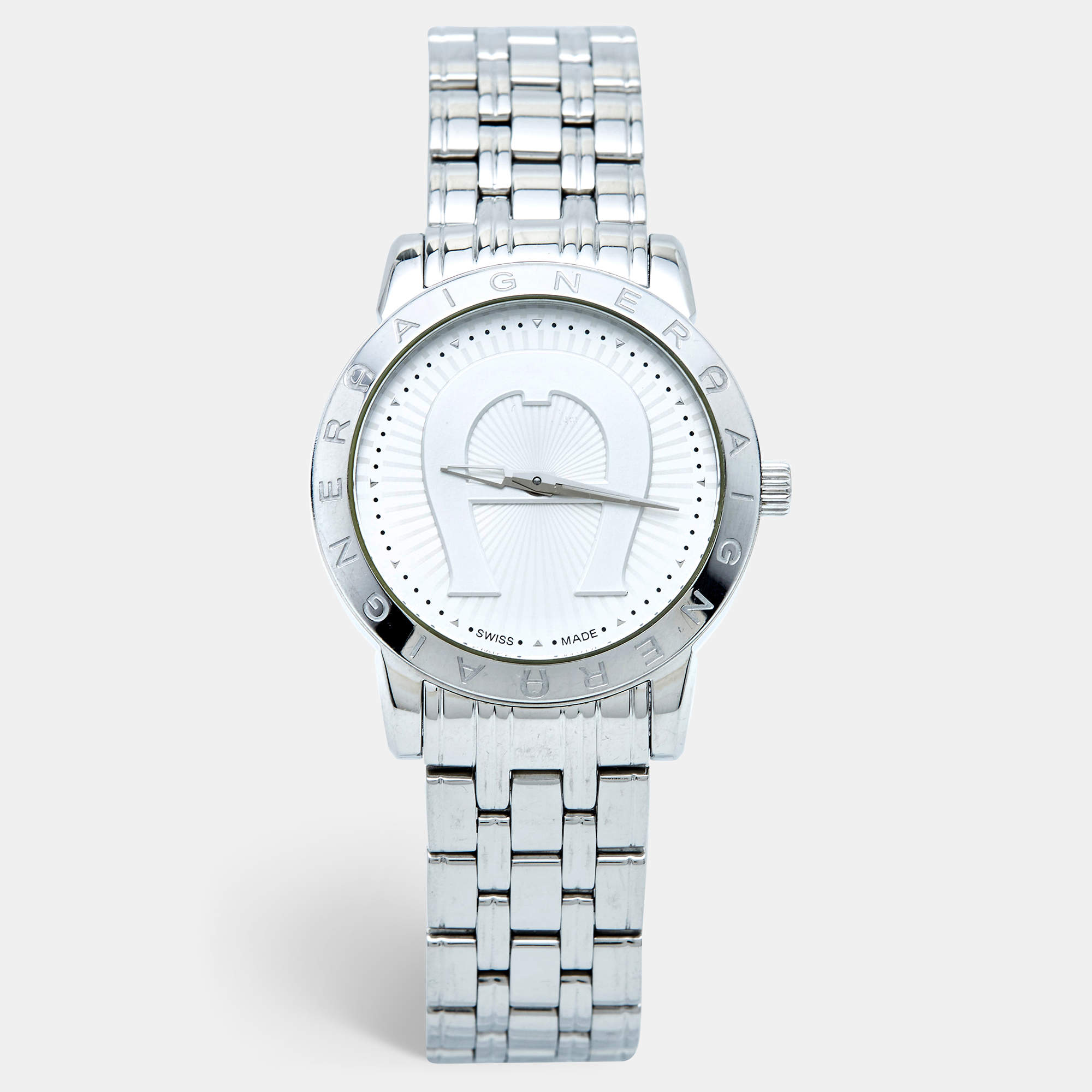 Pre Owned Aigner Silver Stainless Steel Cortina A26300 Women's Wristwatch 36 mm
