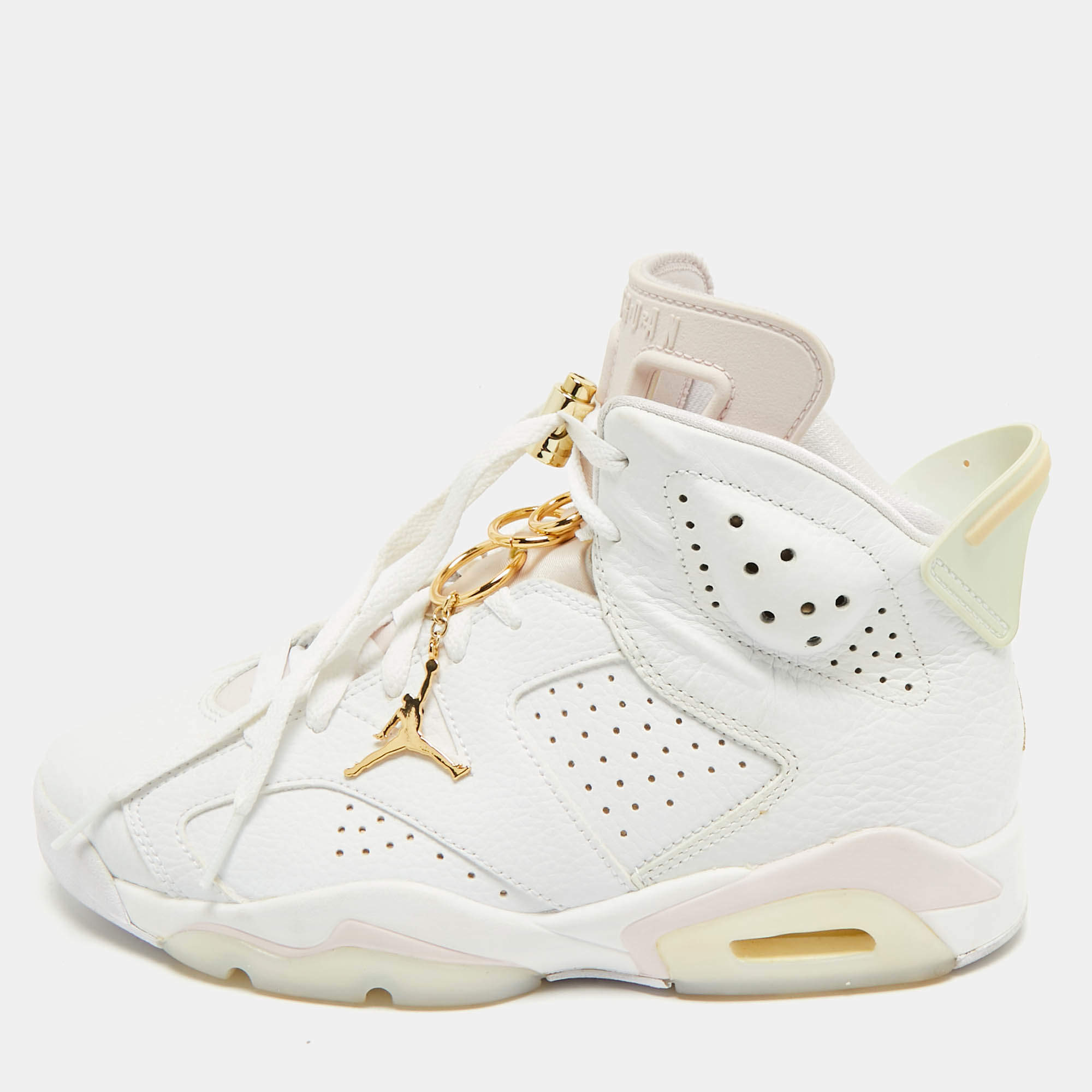 مملوكة مسبقًا Air Jordans White Leather Jordan 6 High Top Sneakers Size 40
