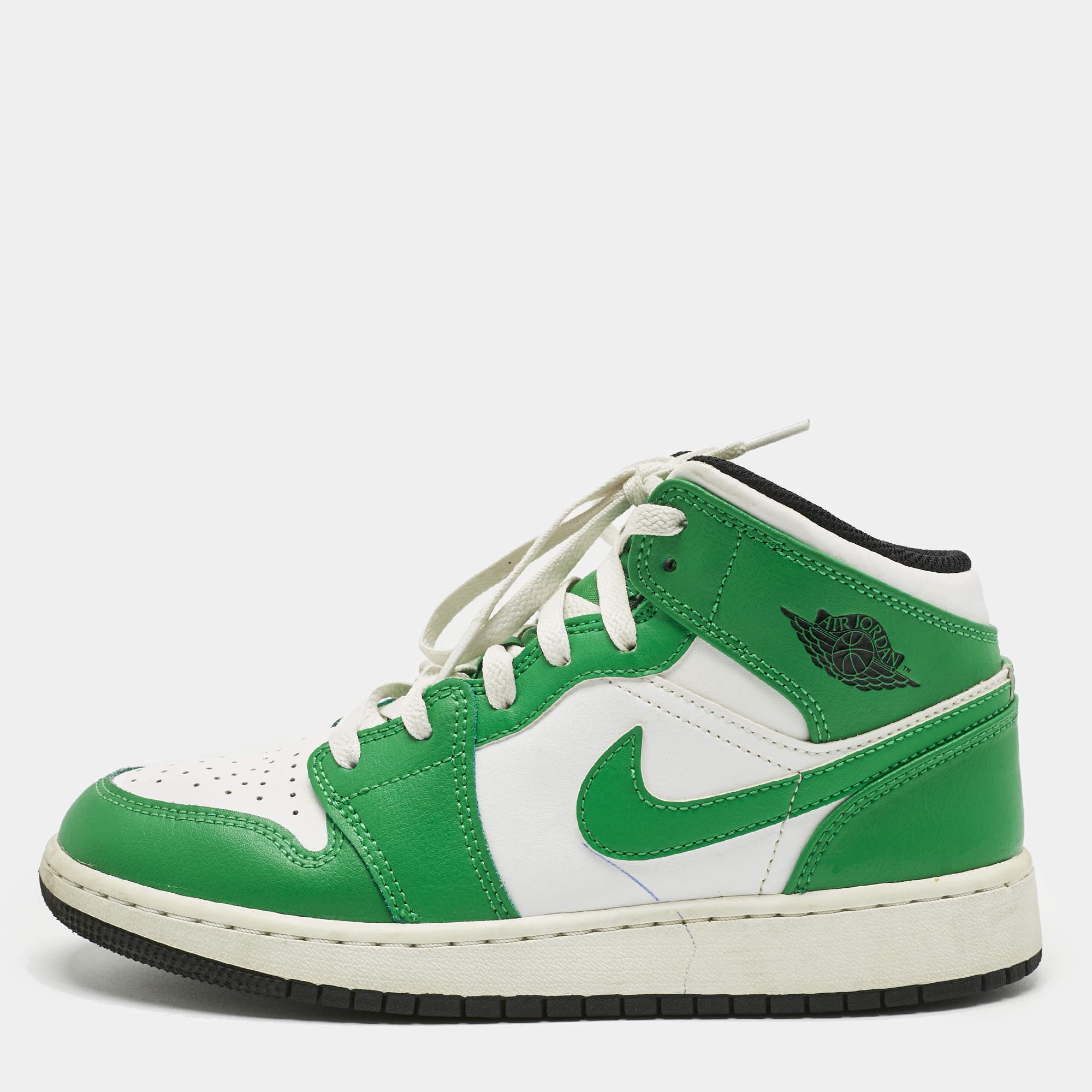 Pre Owned Air Jordans Green/White Leather Jordan 1 Retro High Top Sneakers Size 38