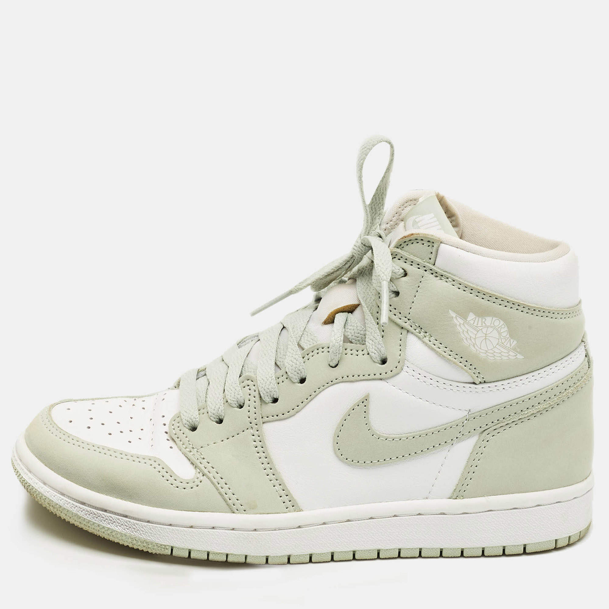 Pre Owned Air Jordans Green/White Leather Jordan 1 Retro High OG Seafoam Sneakers Size 37.5