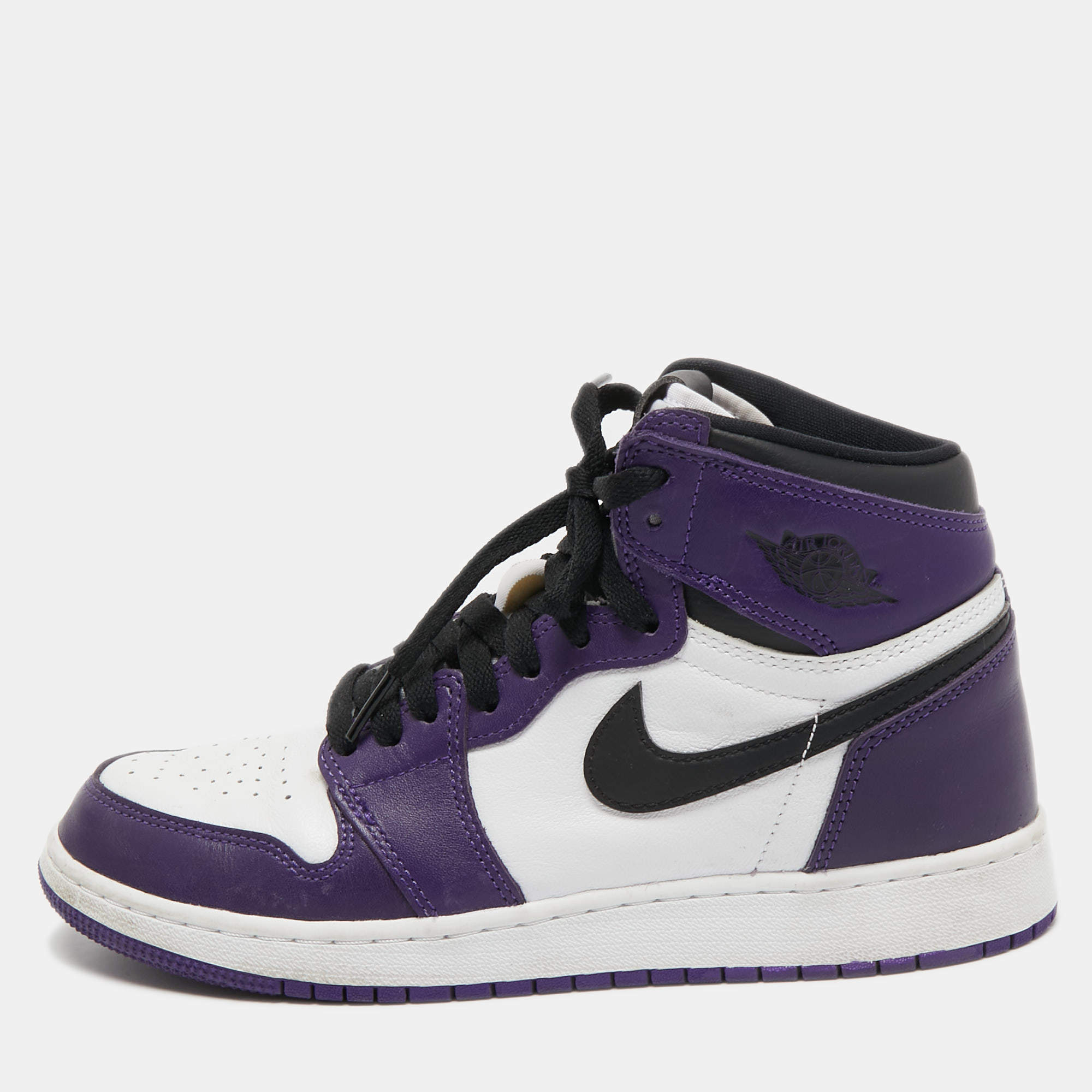 Air Jordans Tricolor Leather Air Jordan1 High Top Sneakers Size 40