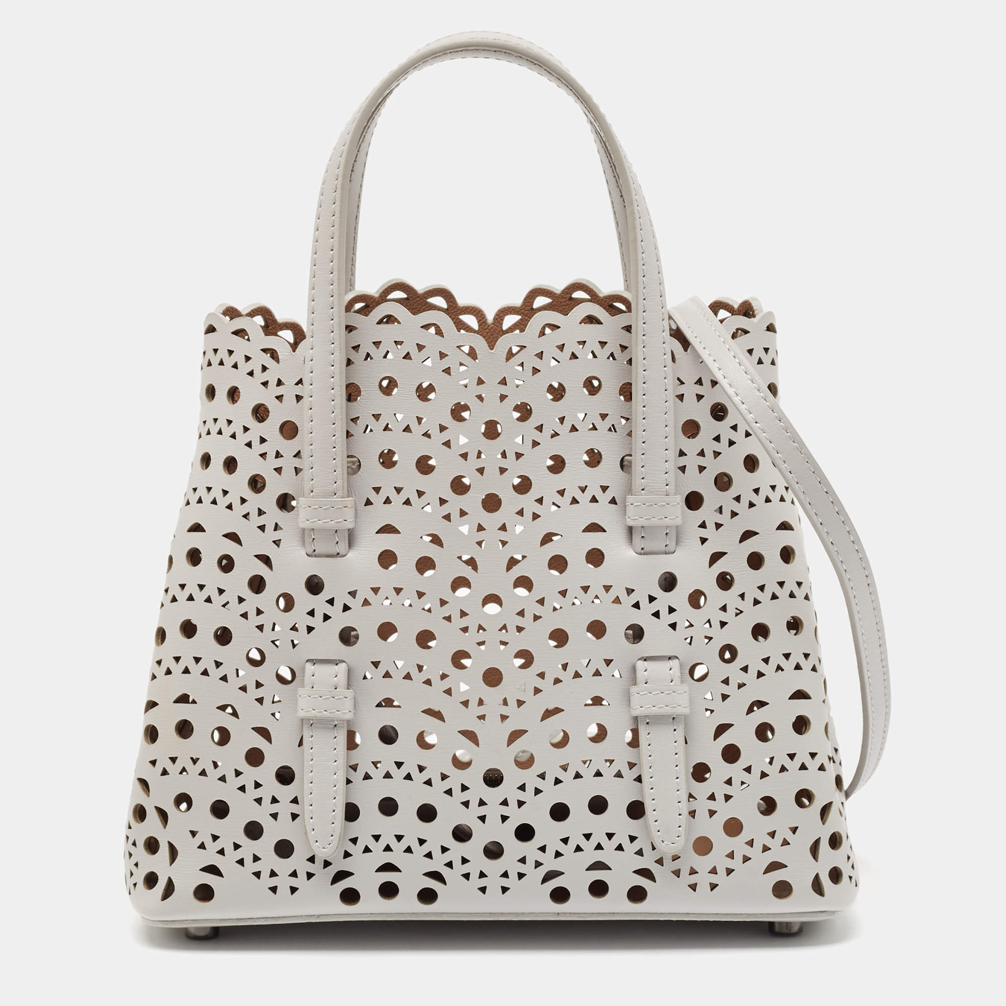 مملوكة مسبقًا Alaia Gris Perle Vienne Wave Leather Mina 20 Tote