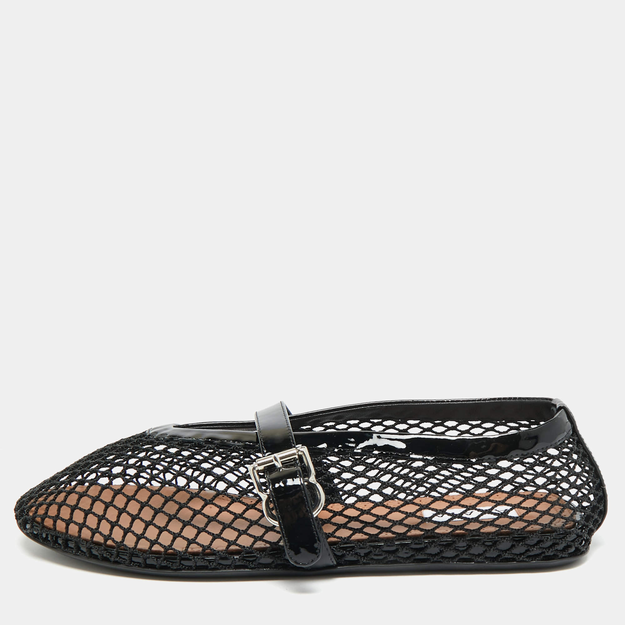 Pre Owned حذاء باليرينا علايا شبكي أحمر وجلد لامع مقاس 38