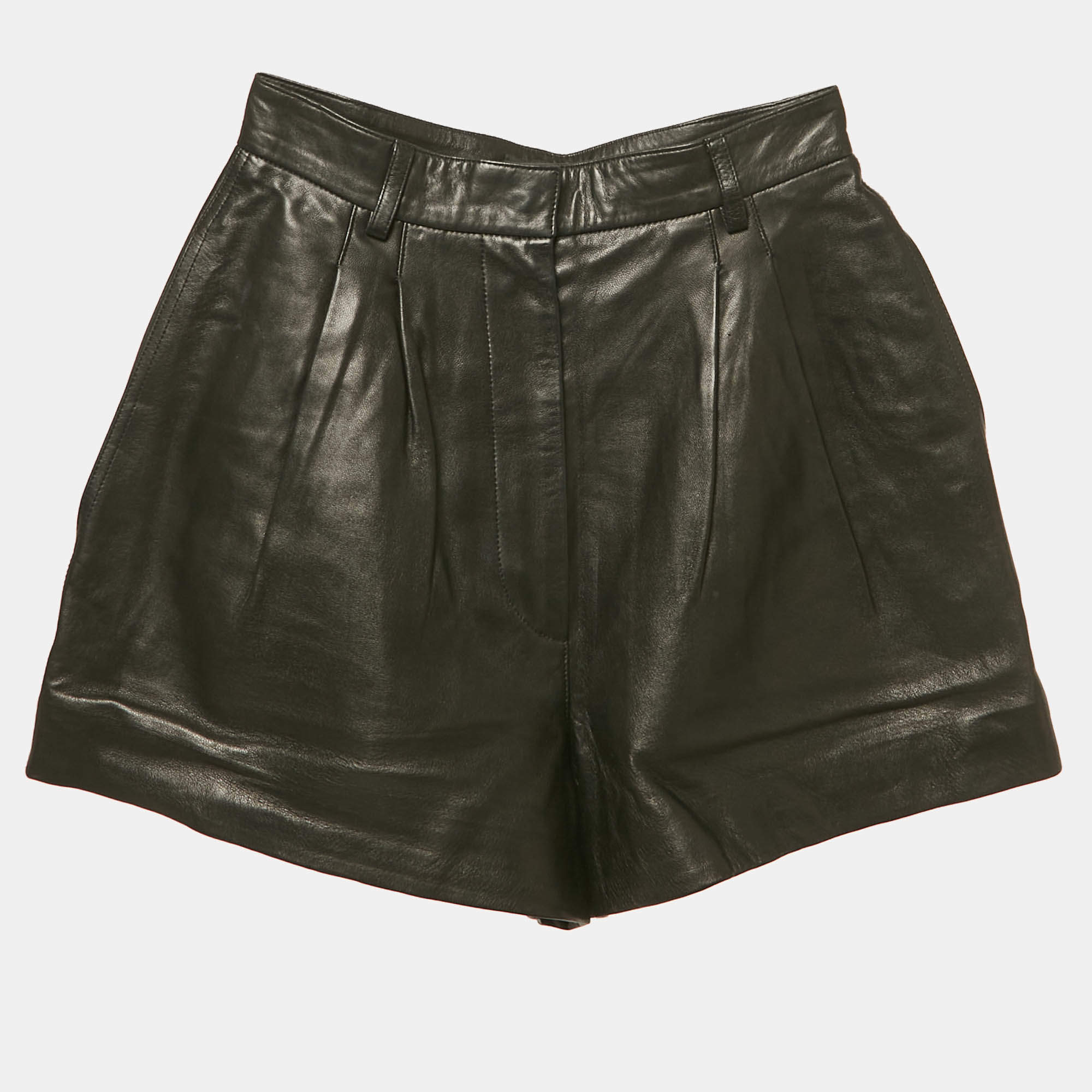 Pre Owned Alaia Black Leather Pleated Shorts M