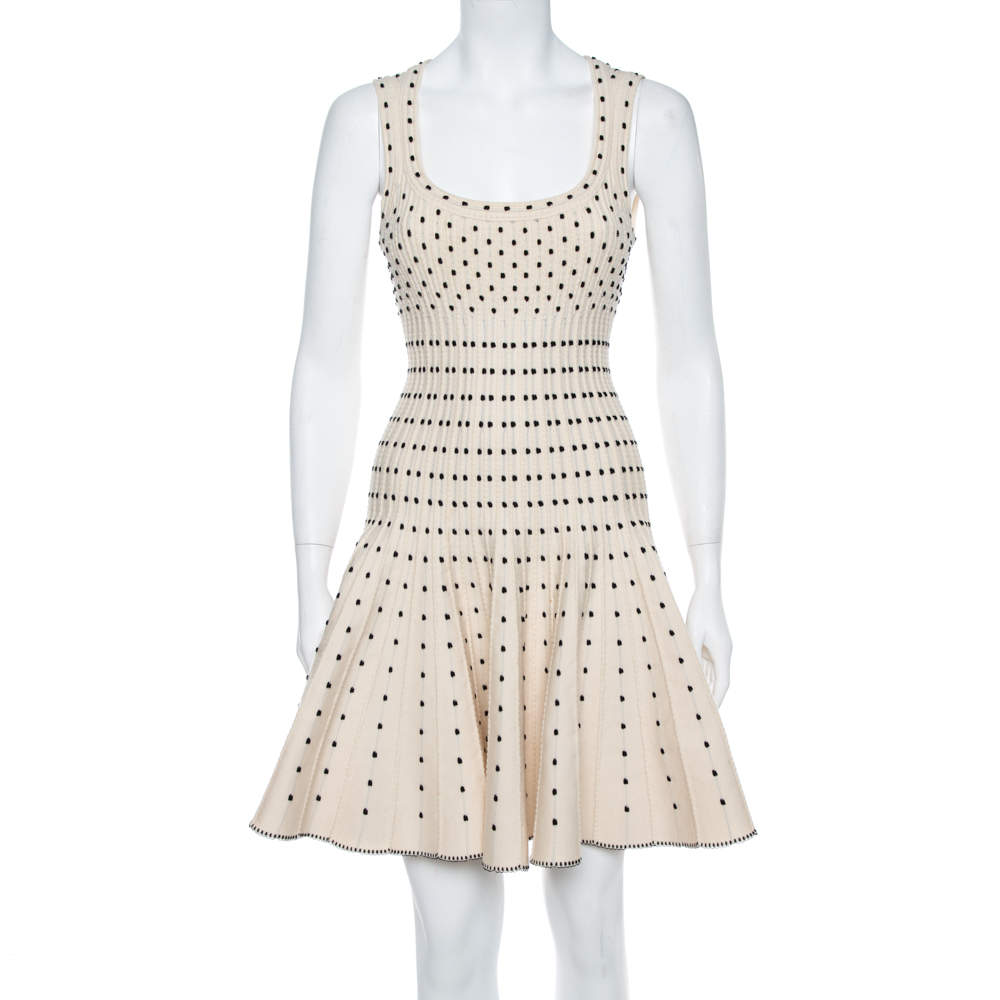 Pre Owned Alaia Monochrome Wool Dobby Dotted Sleeveless Flared Dress M