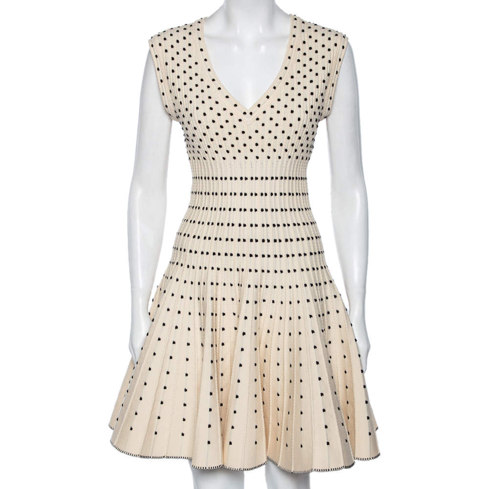 Pre Owned Alaia Monochrome Wool Dobby Dotted Sleeveless Flared Dress M