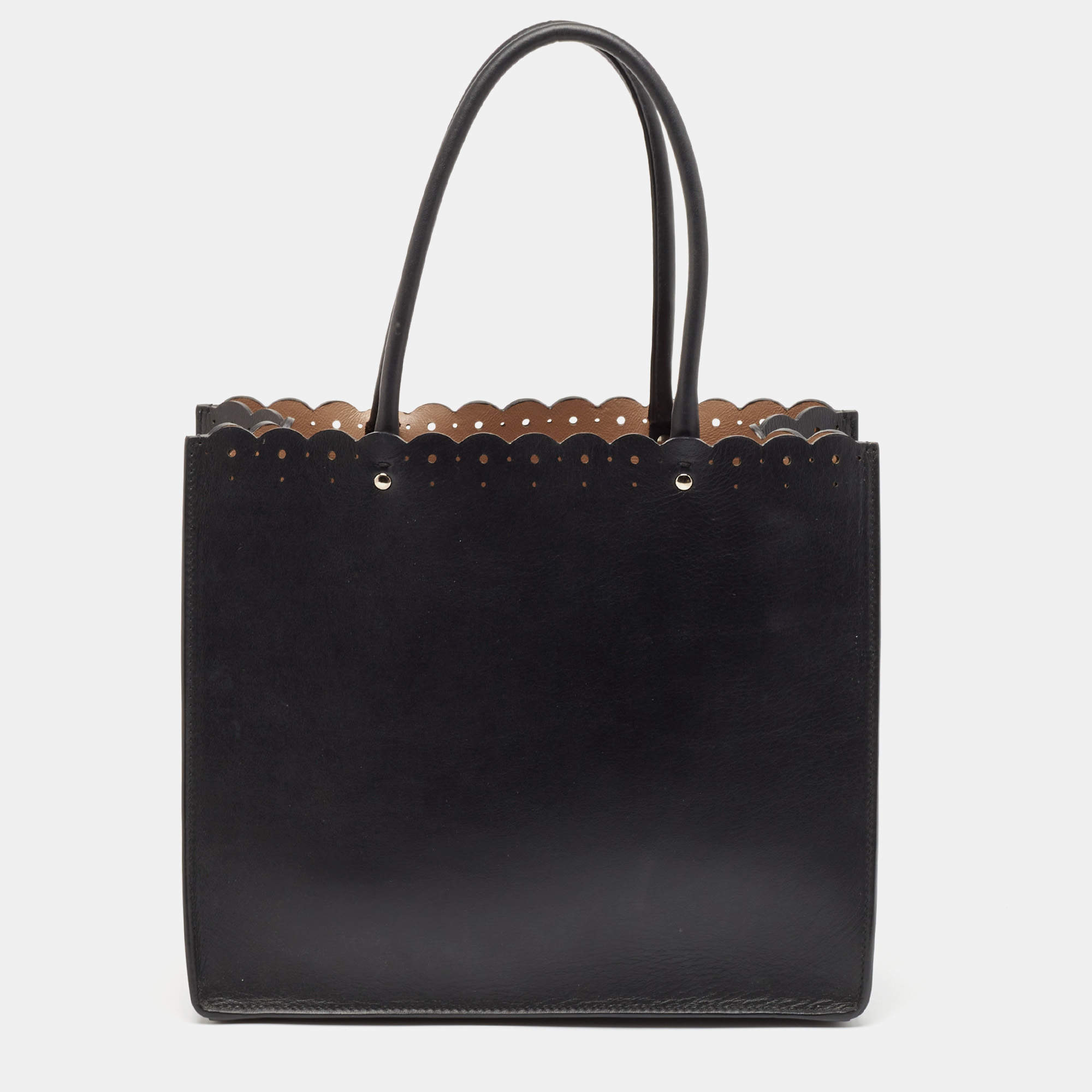 Pre Owned Alaia Black Leather Scalloped Tote