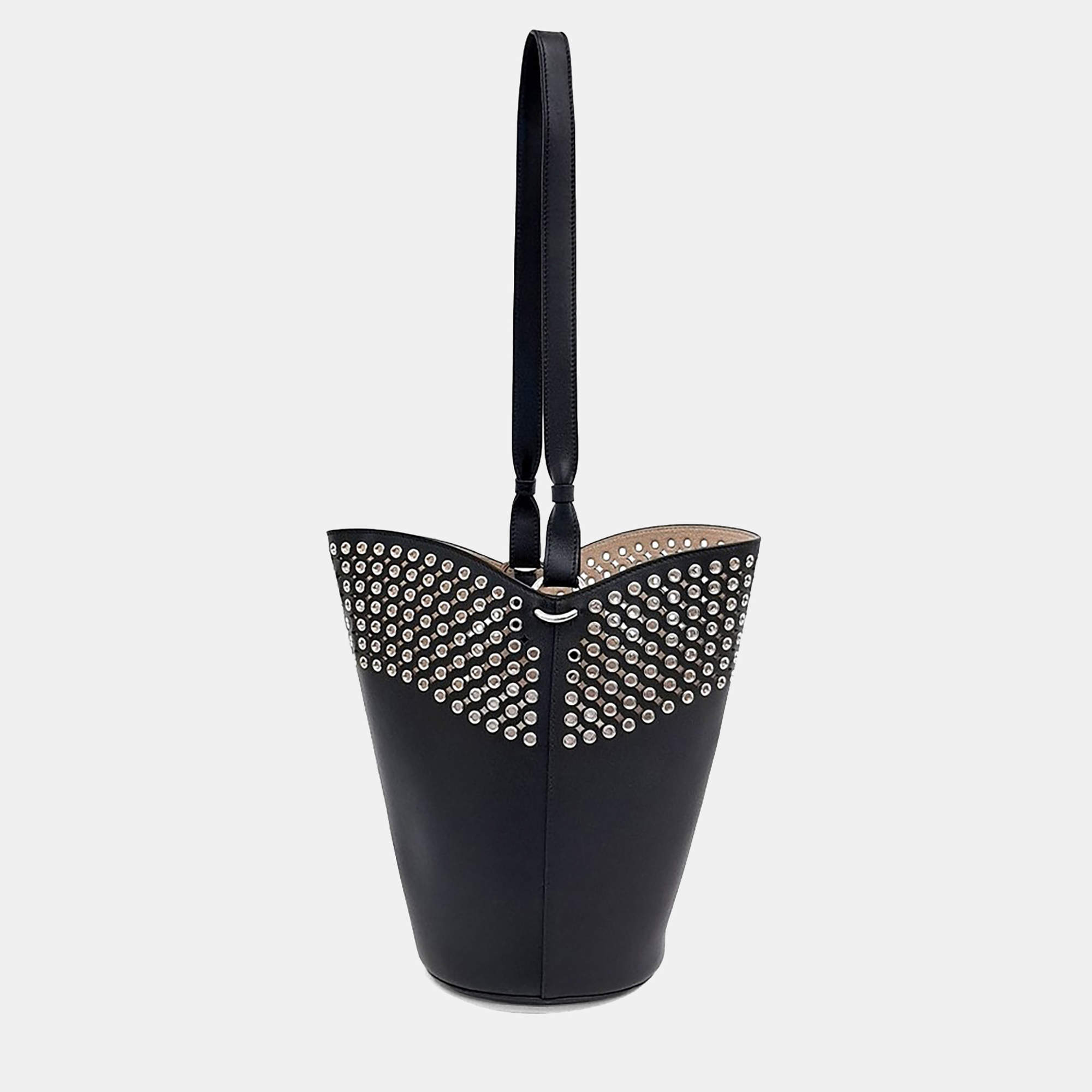 Pre Owned Alaia Black Leather Bucket Bag