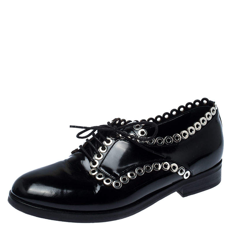Pre Owned Alaia Black Grommet Embellished Patent Leather Lace Up Oxfords Size 38