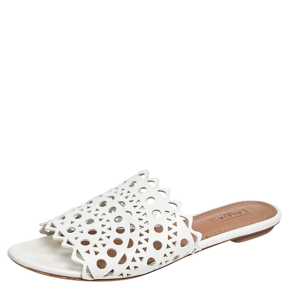 Pre Owned Alaia White Laser Cut Leather Slide Sandals Size 39