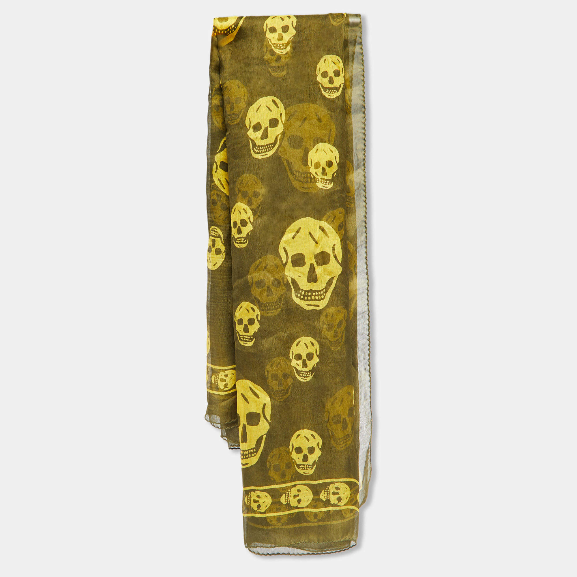 Pre Owned Alexander McQueen Green Skull Print Silk Scarf