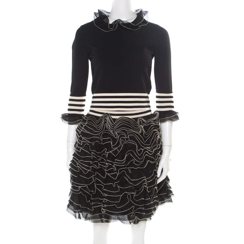 Pre Owned Alexander McQueen Monochrome Knit Ruffle Detail Top and Mini Skirt Set S/M