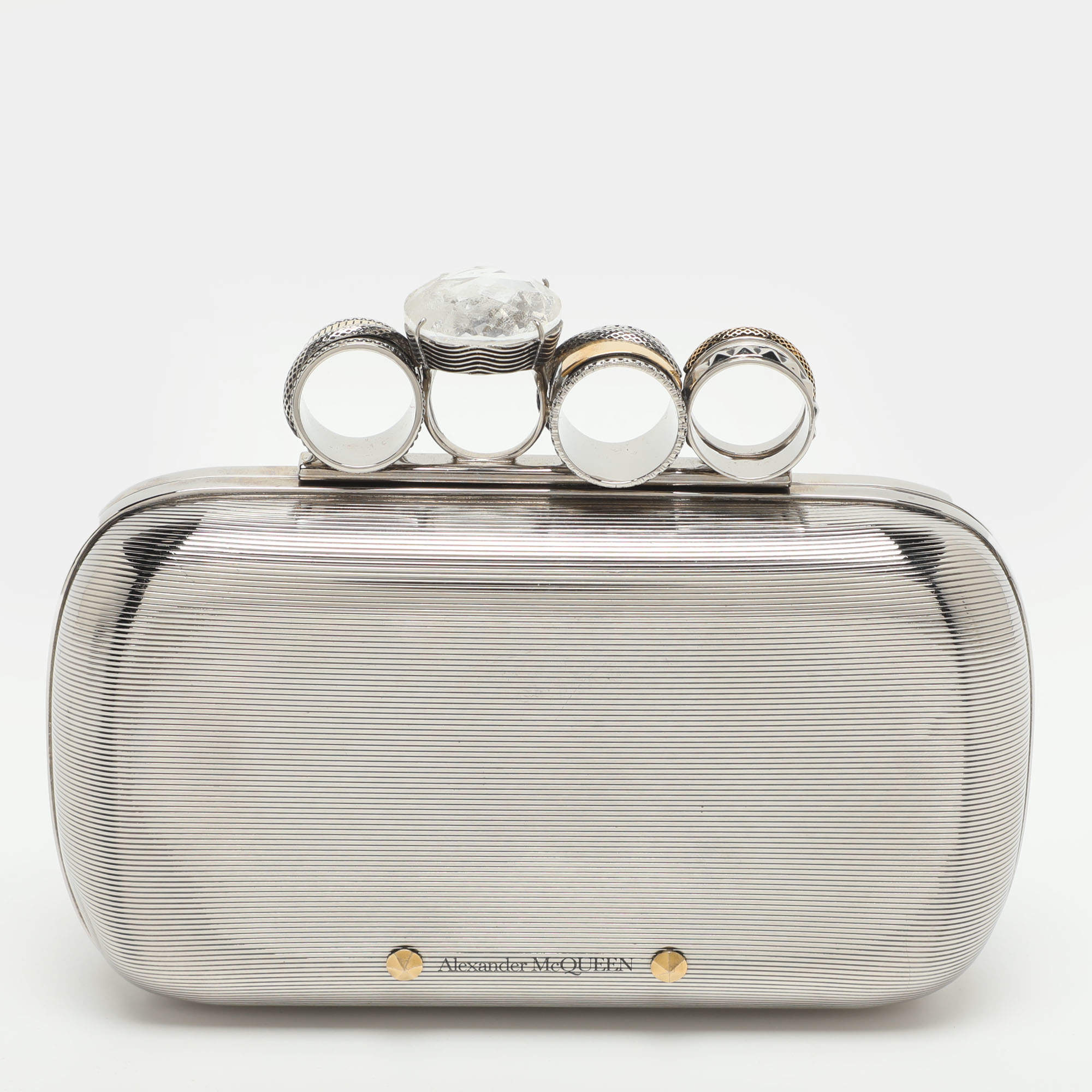 مملوكة مسبقًا Alexander McQueen Knuckle Silver Tone Metal Clutch