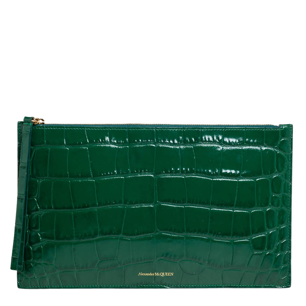 مملوكة مسبقًا Alexander McQueen Green Croc Zip Pouch