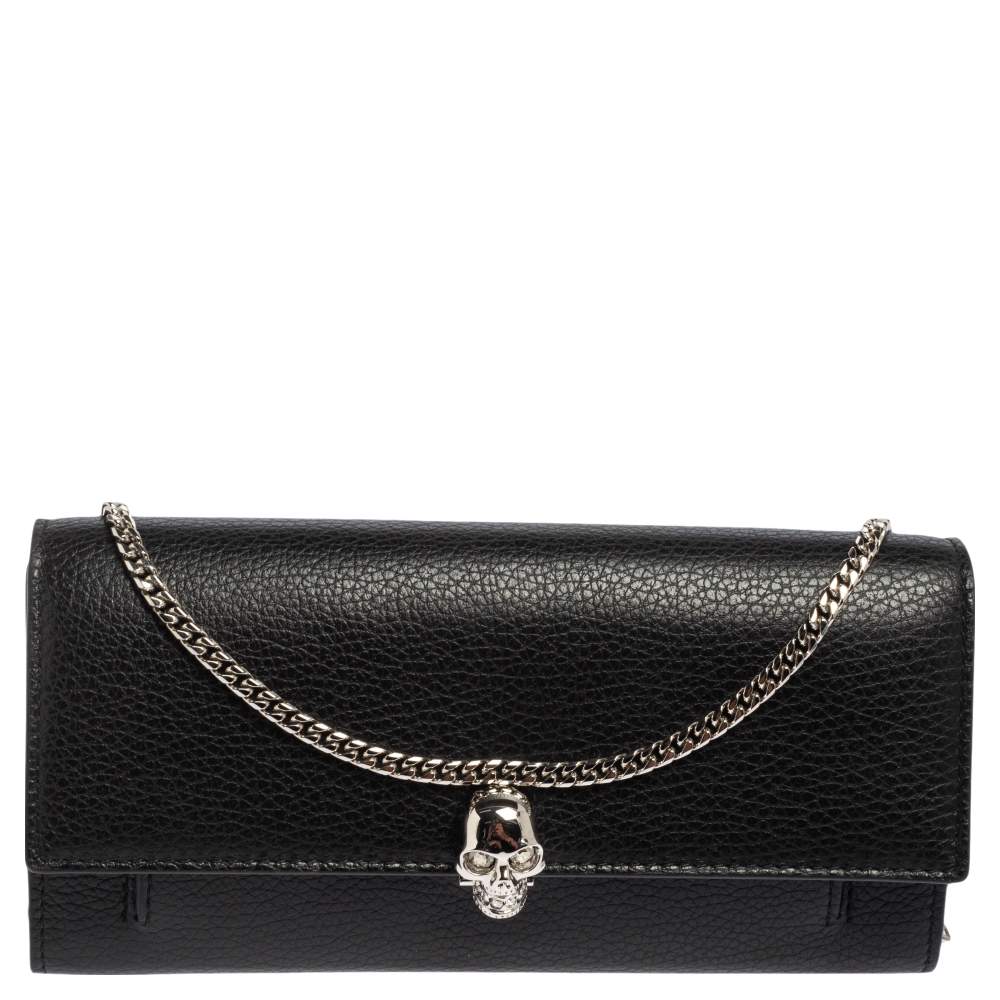 Pre Owned Alexander McQueen Black Leather Skull Continental Wallet On Chain