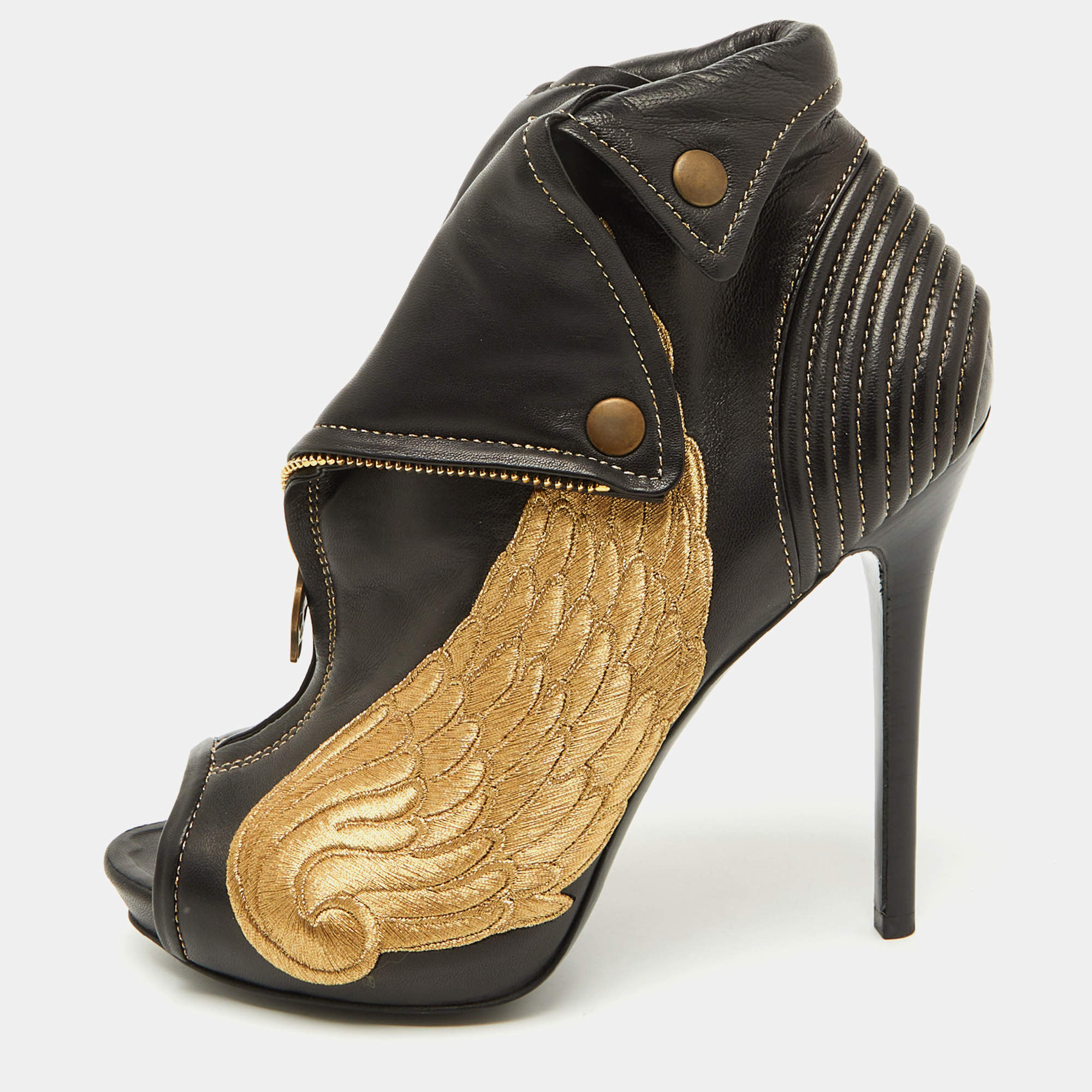 Pre Owned Alexander McQueen Black Leather Wings Embroidered Faithful Ankle Length Boots Size 39