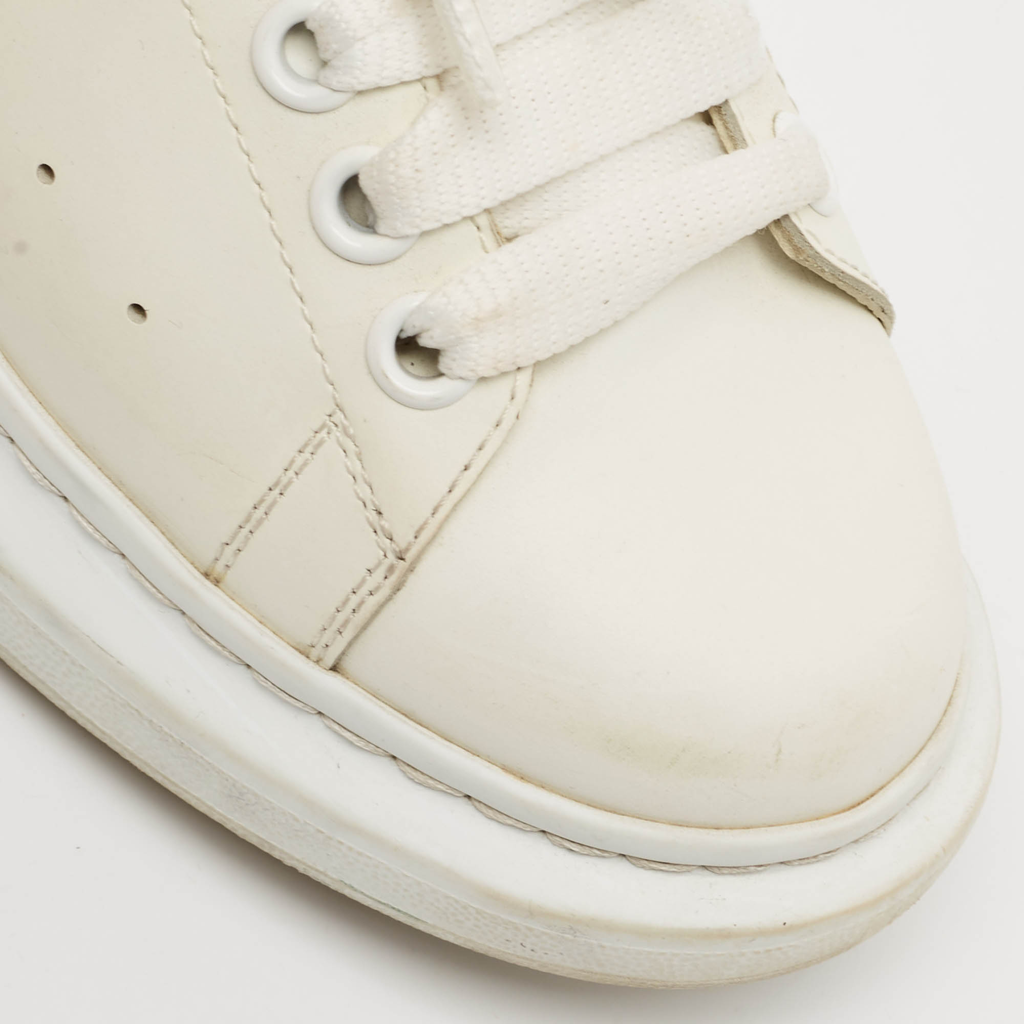 Pre Owned Alexander McQueen Black/White Leather and Suede Oversized Lace Up Sneakers Size 38