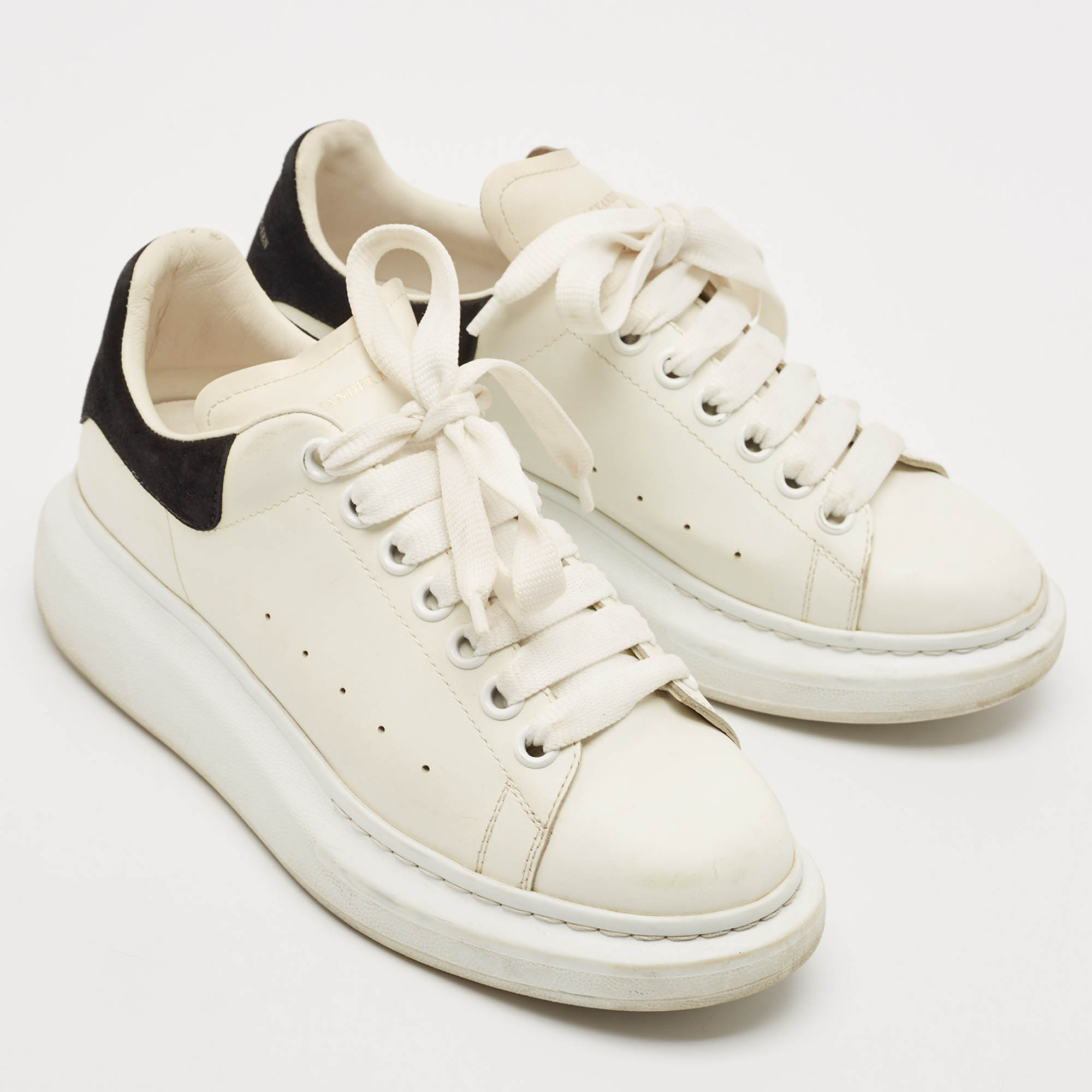 Pre Owned Alexander McQueen Black/White Leather and Suede Oversized Lace Up Sneakers Size 38