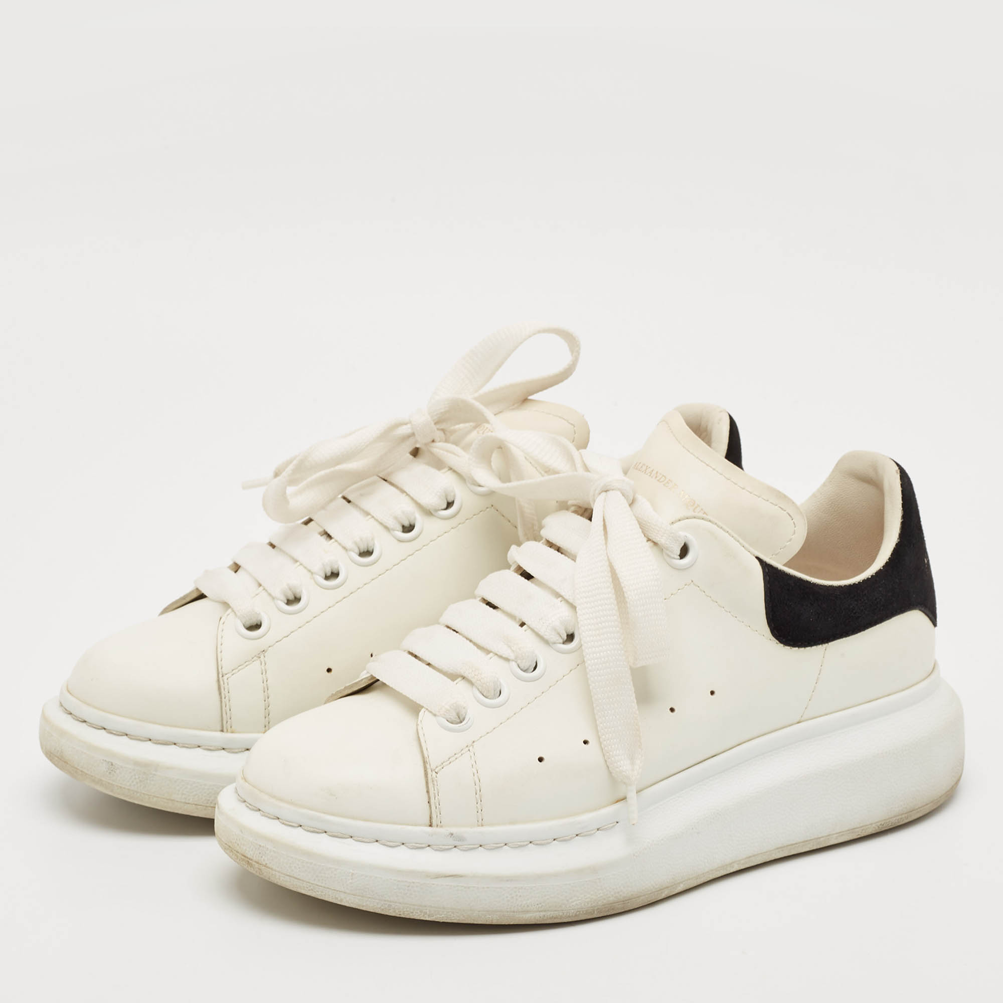 Pre Owned Alexander McQueen Black/White Leather and Suede Oversized Lace Up Sneakers Size 38