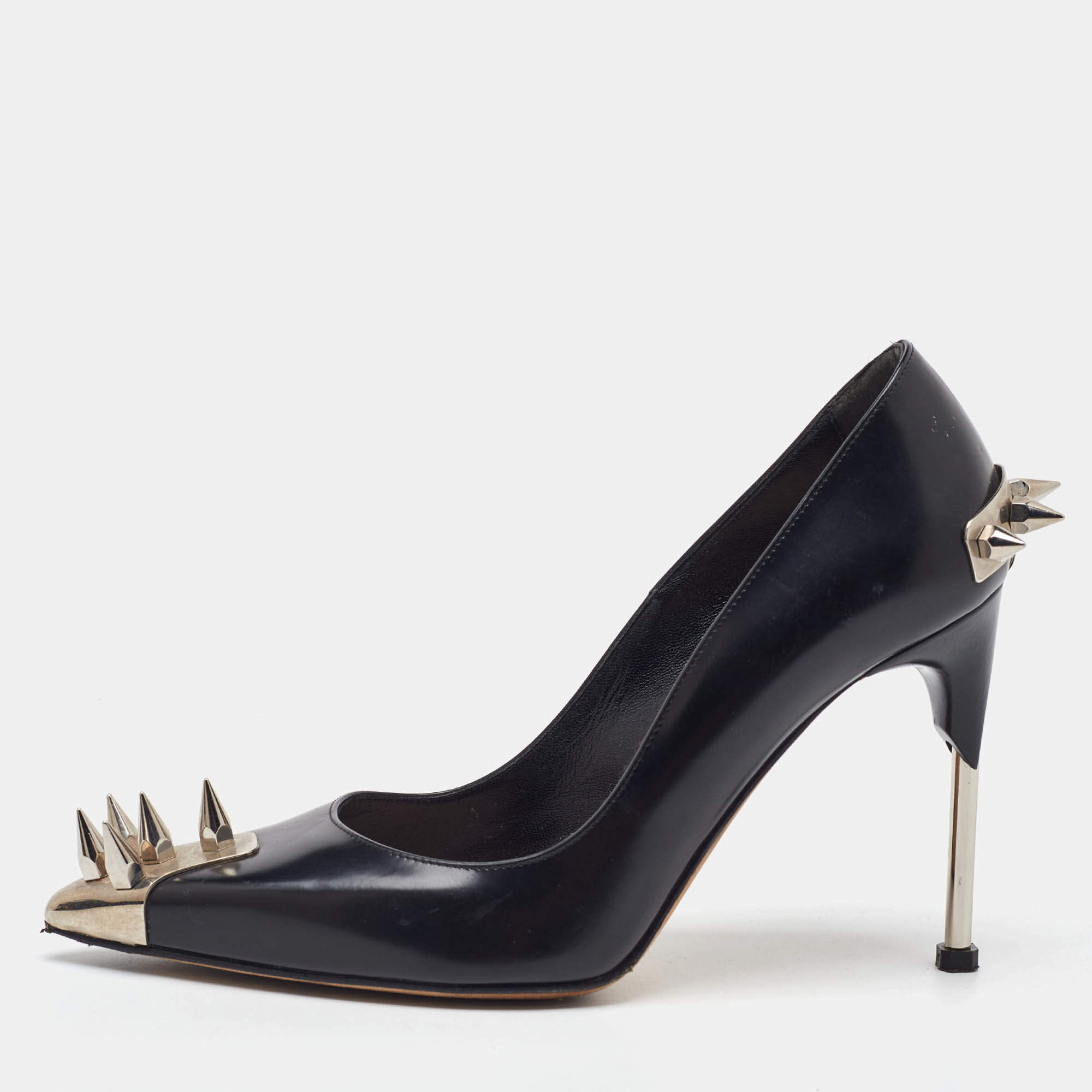Pre Owned Alexander McQueen Black Leather Spike Pointed Toe Pumps Size 36