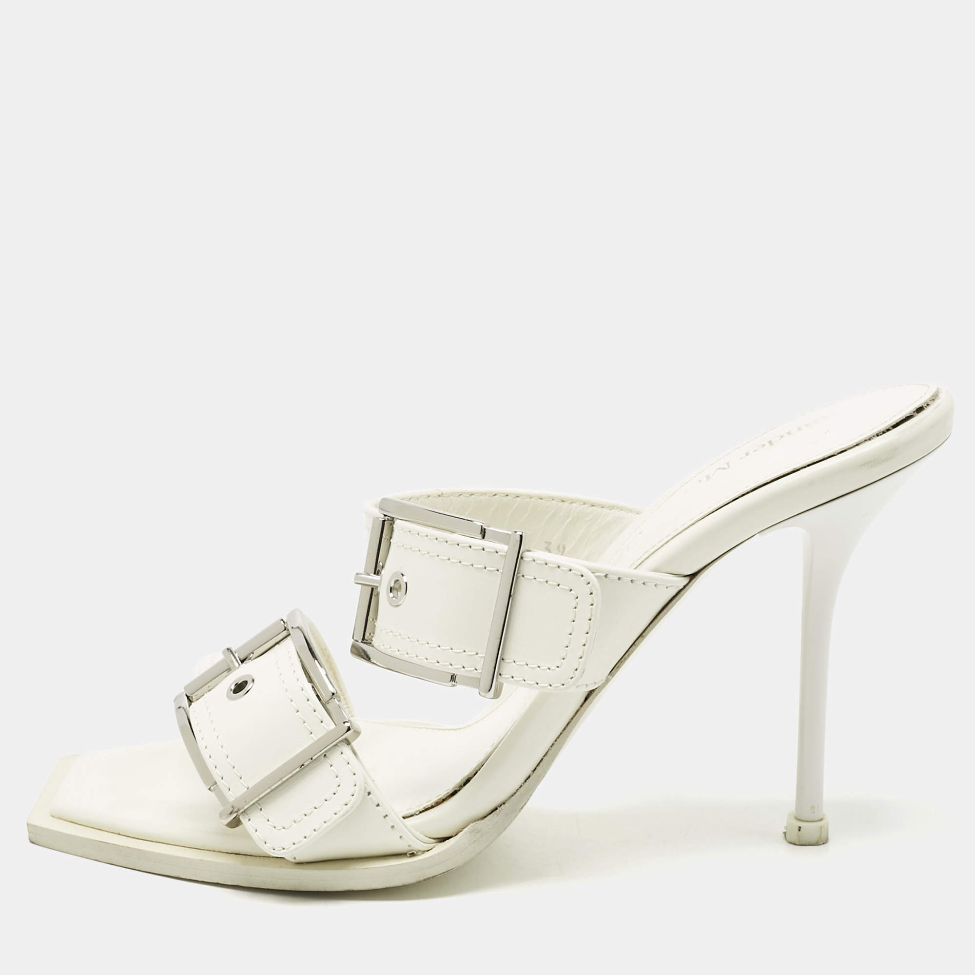 Pre Owned Alexander McQueen White  Leather Buckle Detail Slide Sandals Size 39