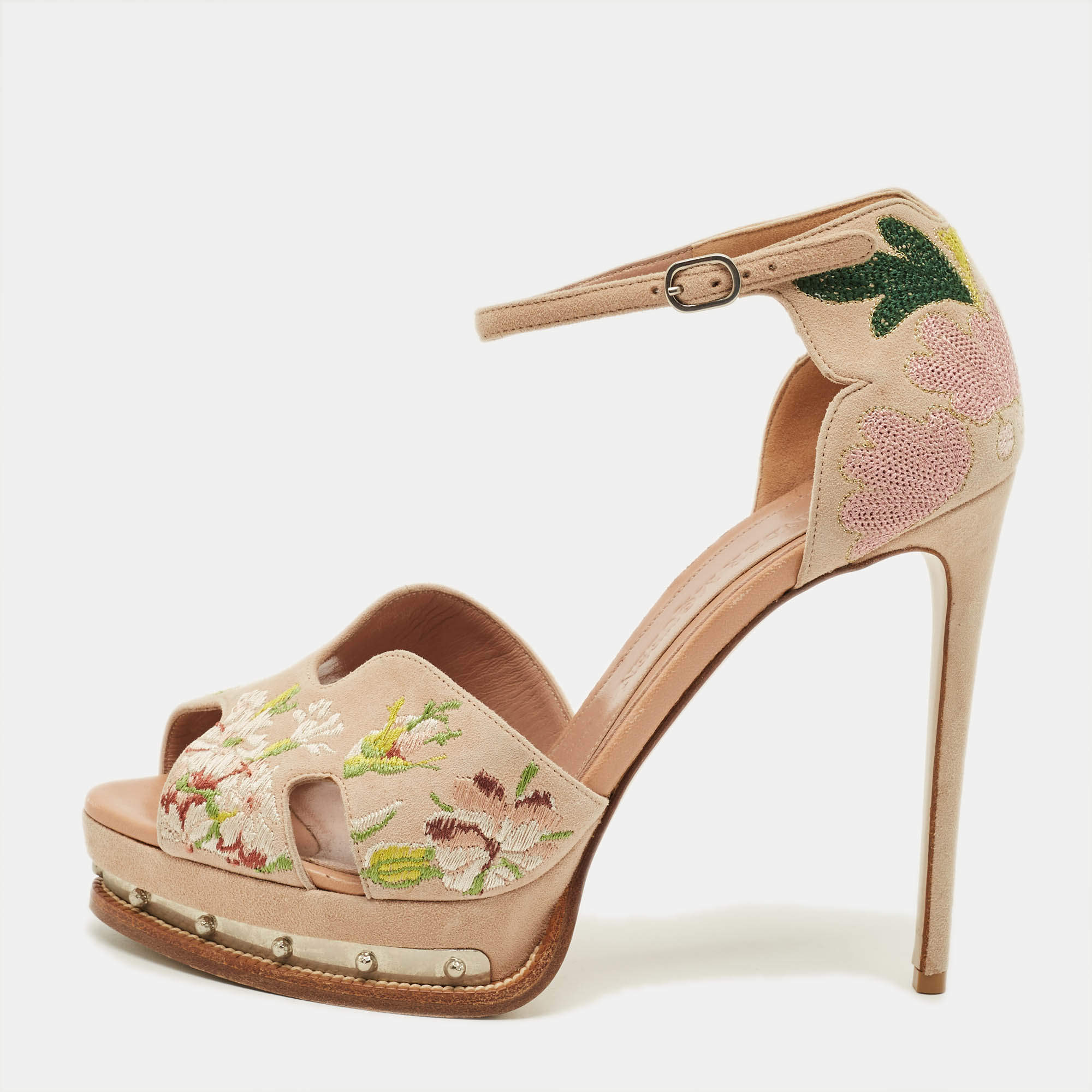 Pre Owned Alexander McQueen Size 39 Beige Suede Ankle Strap Sandals