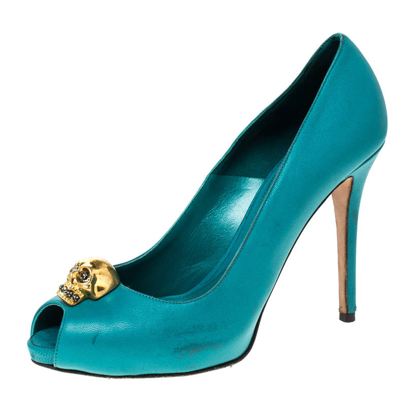 Pre Owned Alexander McQueen Teal Leather Skull Peep Toe Pumps Size 38