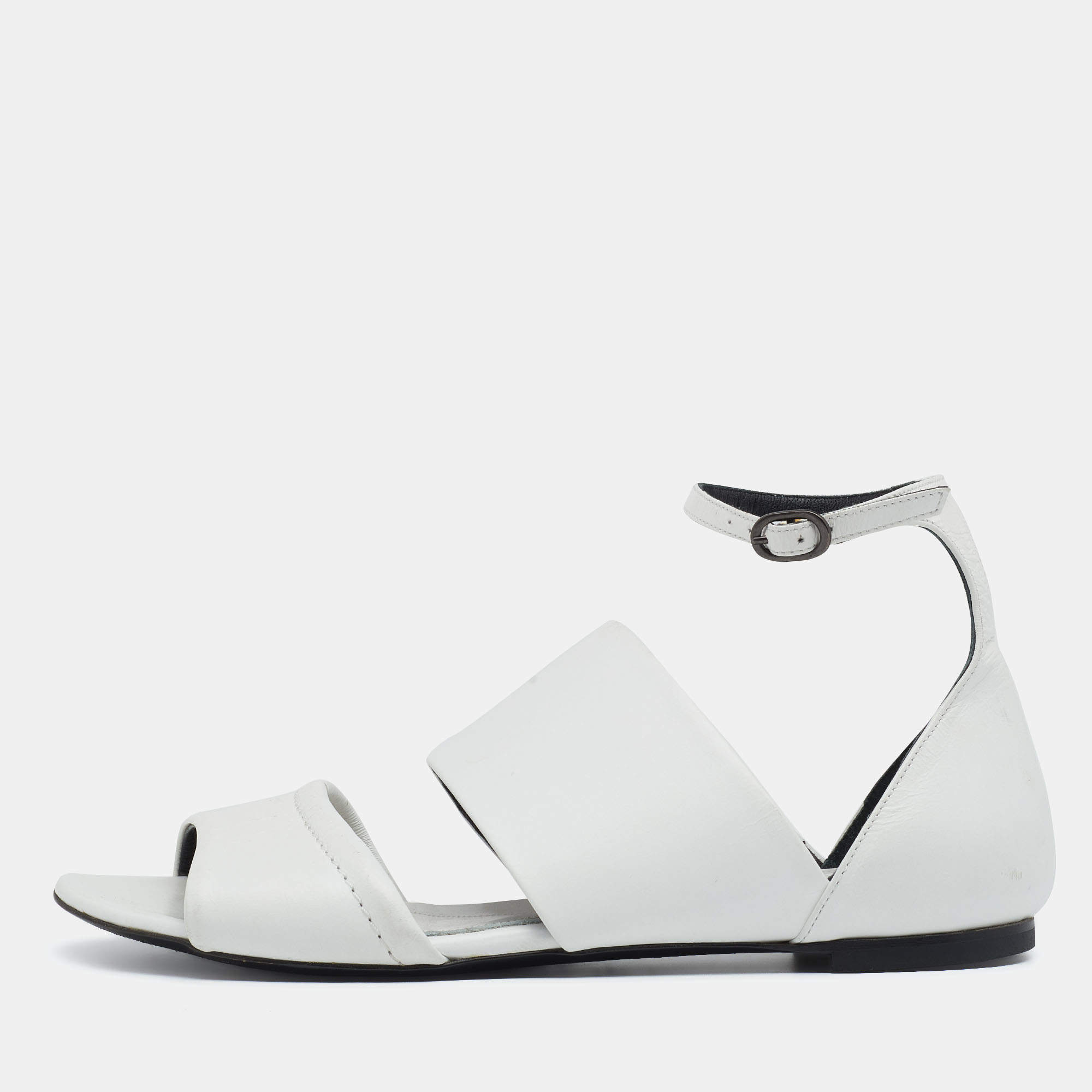 Pre Owned Alexander McQueen White Leather Ankle Strap Flat Sandals Size 38