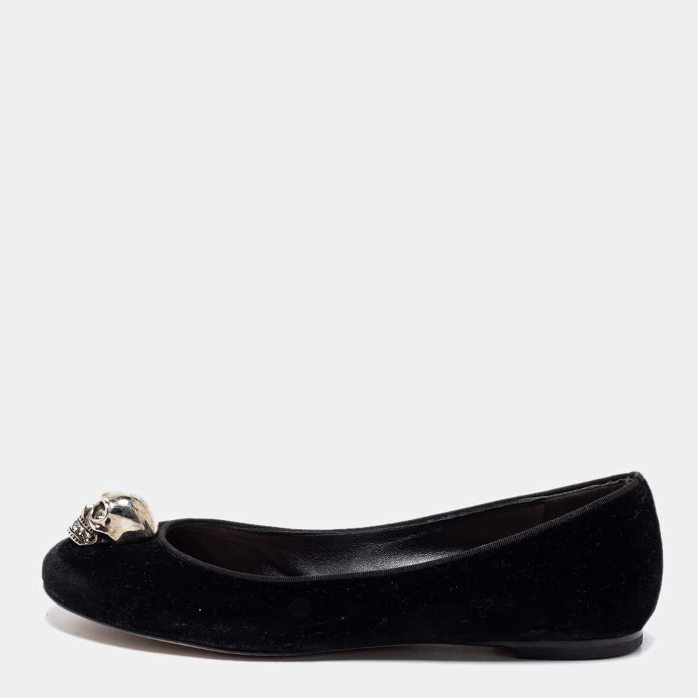 Pre Owned Alexander McQueen Black Velvet Skull Ballet Flats Size 38