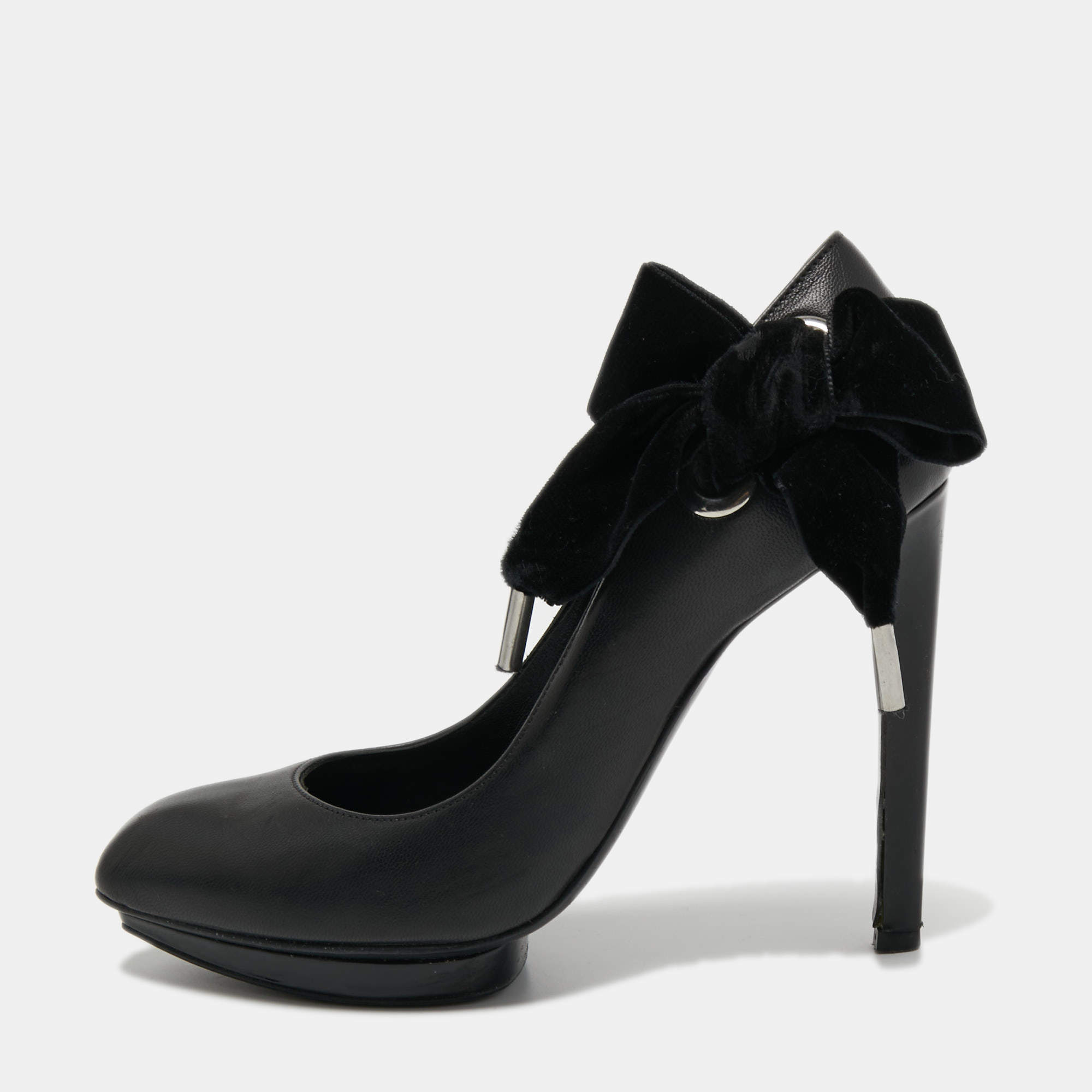 Pre Owned Alexander McQueen Black Leather Platform Pumps Size 36