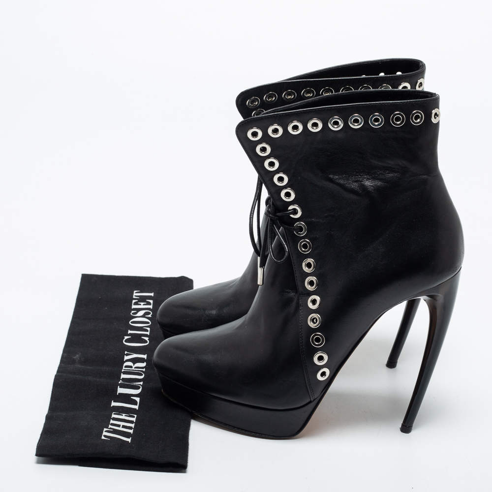 Alexander mcqueen shop caged ankle boots