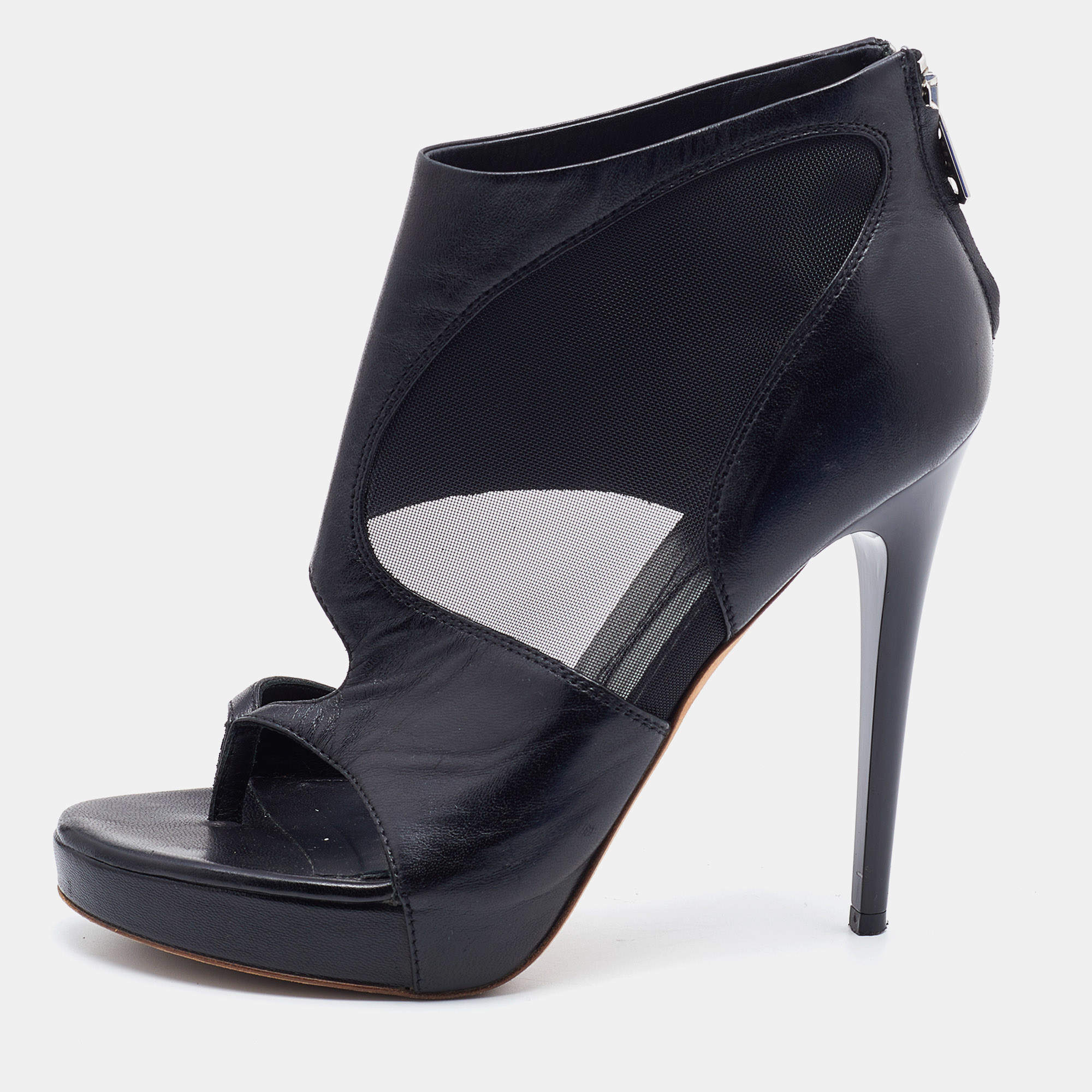 Pre Owned Alexander McQueen Black Leather and Mesh Toe Ring Booties Size 37