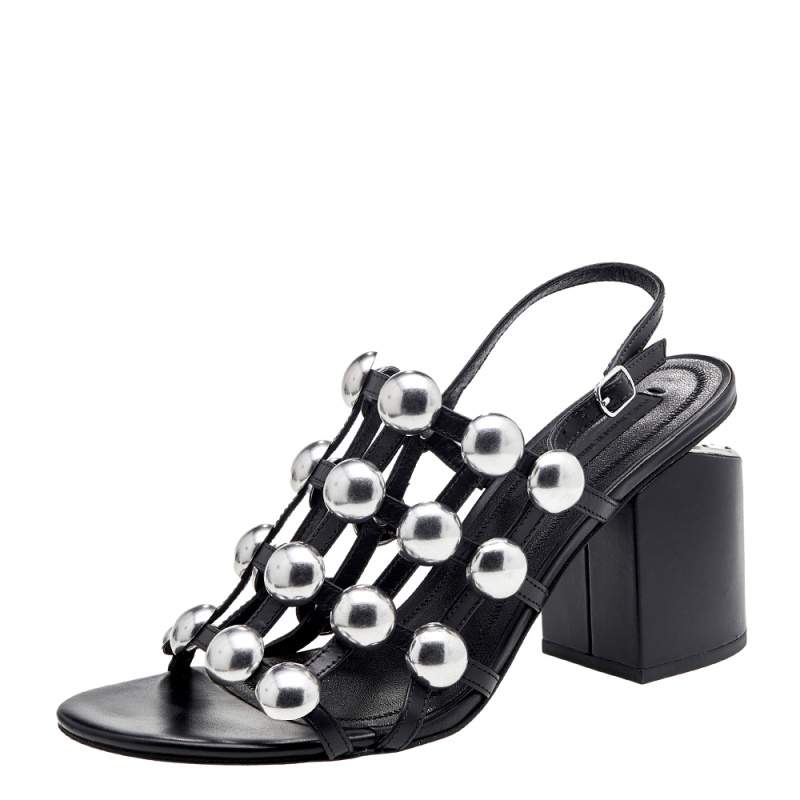 مملوكة مسبقًا Alexander Wang Black Leather Dome Studded Nadia Sandals Size 39.5