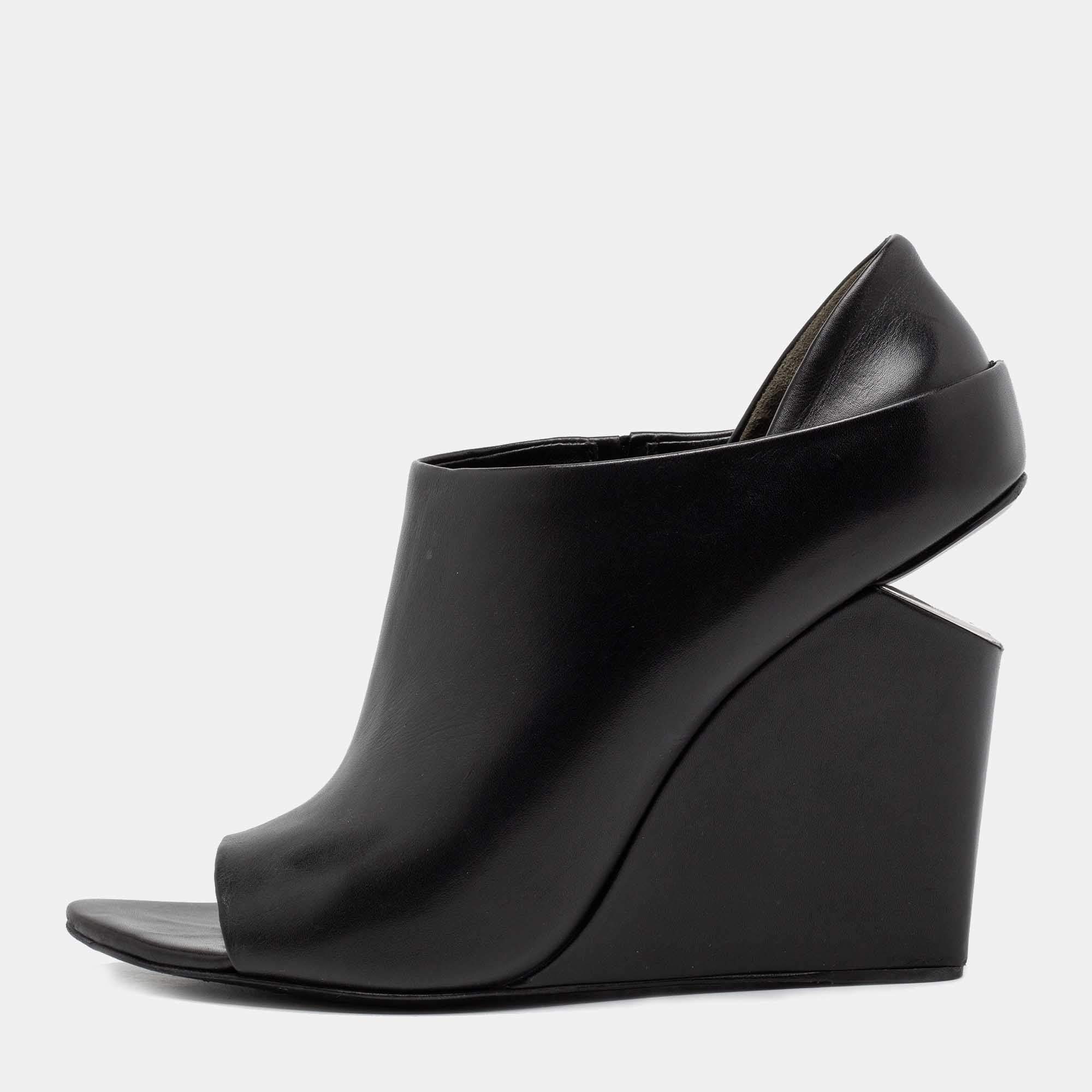 مملوكة مسبقًا حذاء كعب عالي أليكساندر وانغ ألا جلد أسود كعب روكي مقدمة مفتوحة مقاس 38